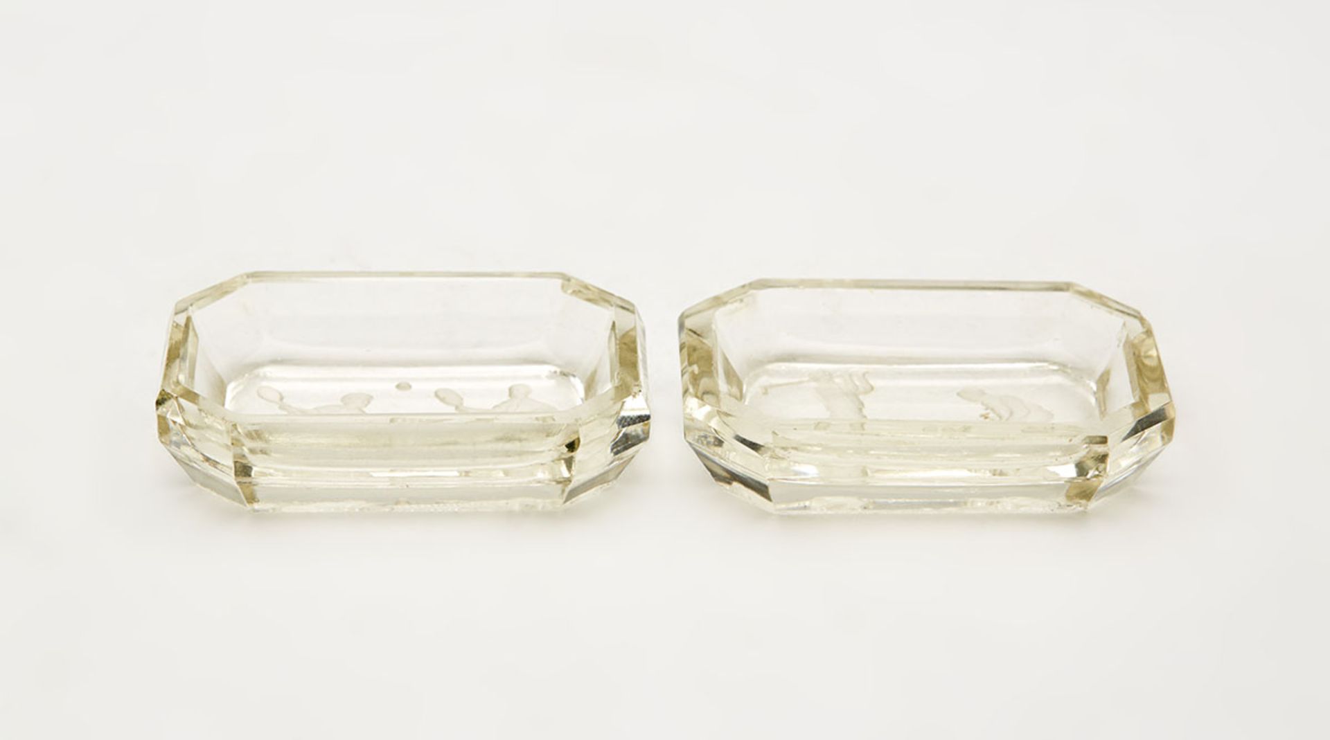 Art Deco Engraved Golf And Tennis Glass Pin Dishes C.1925 - Image 3 of 8