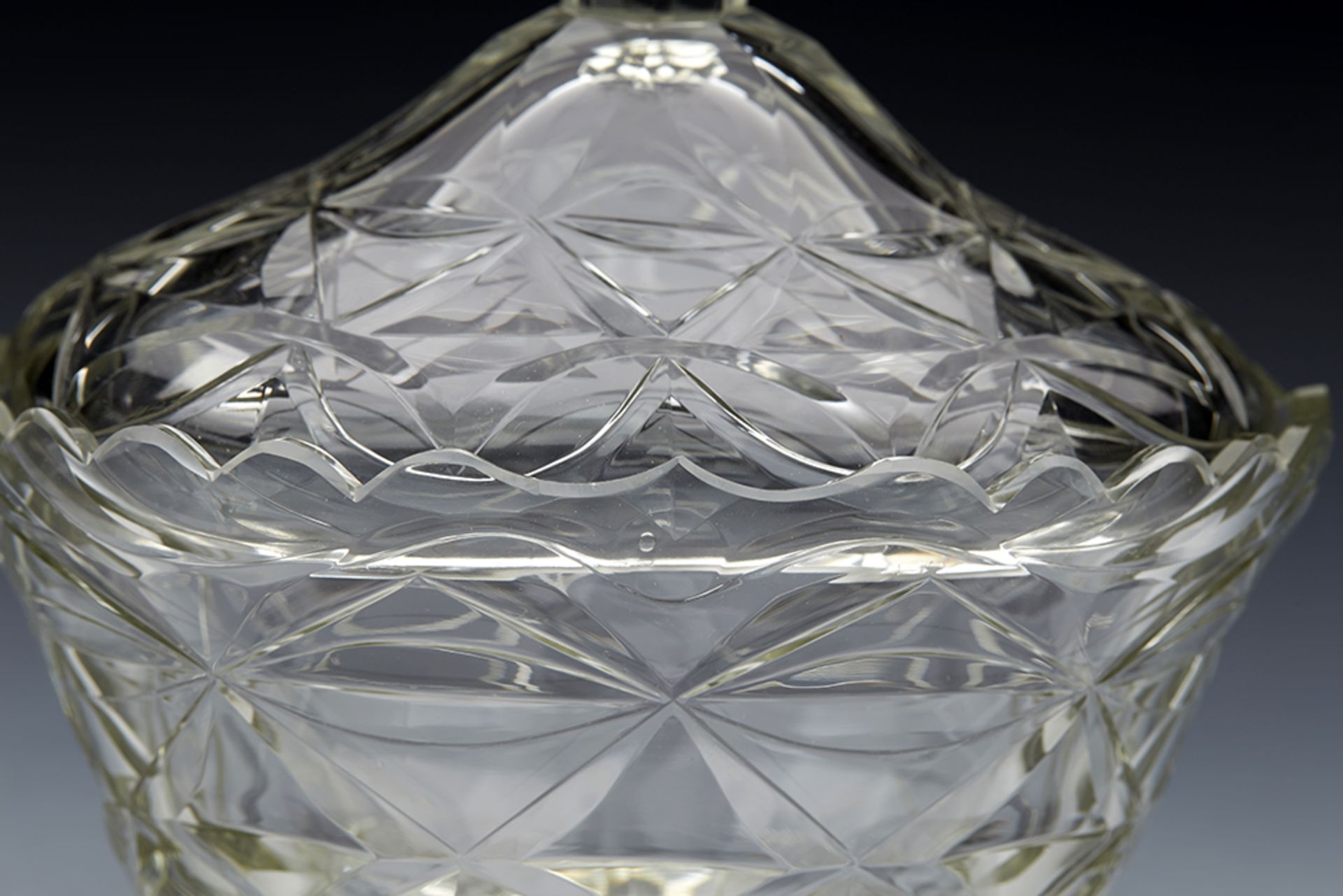 Antique Cut Glass Lidded Butter Dish And Stand Early 19Th C. - Bild 11 aus 15