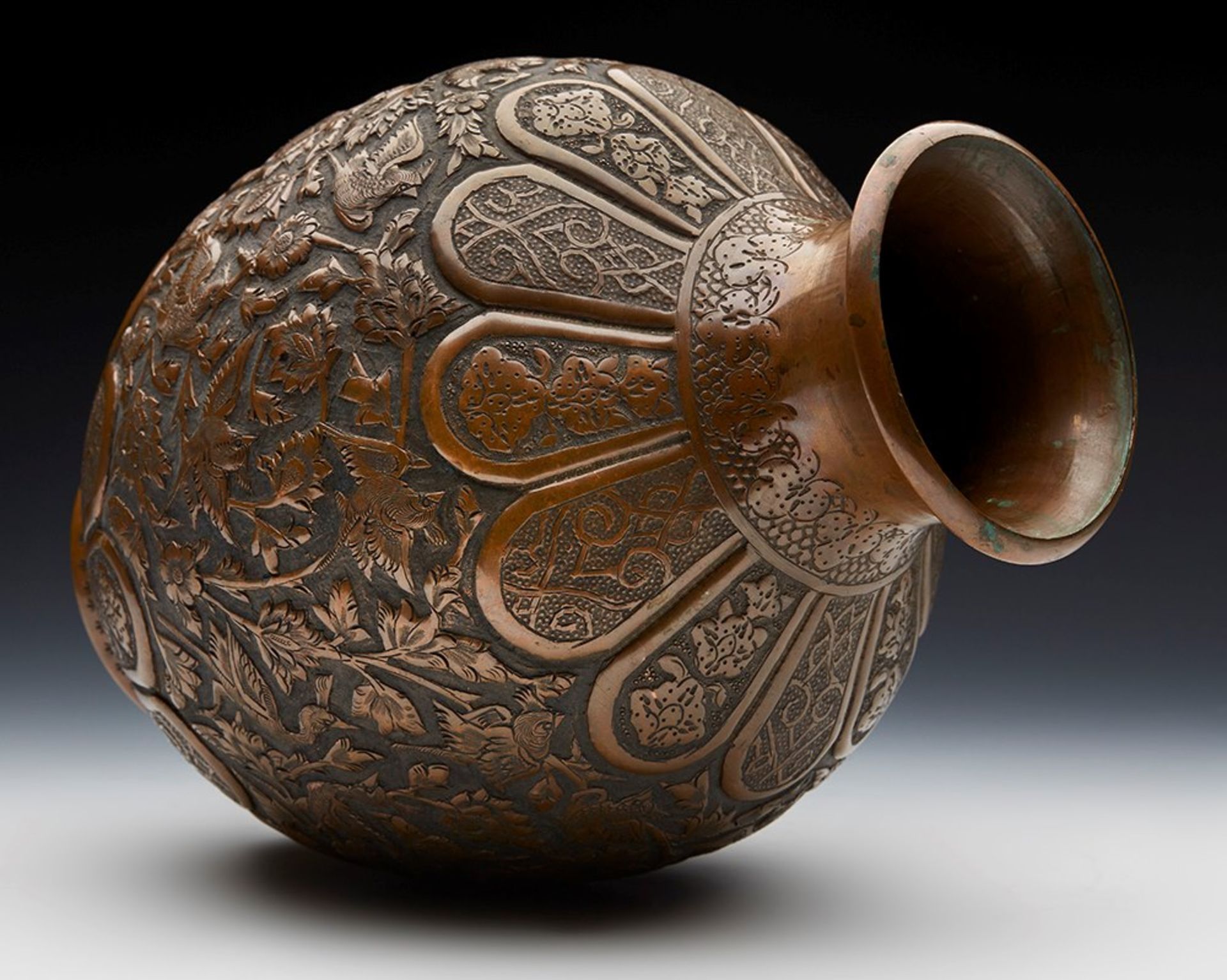 Antique Persian Copper Vase With Birds & Animals 19Th C. - Bild 4 aus 8