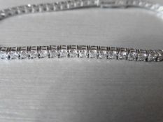 4.50ct Diamond tennis bracelet set with brilliant cut diamonds of I colour, si2 clarity. All set