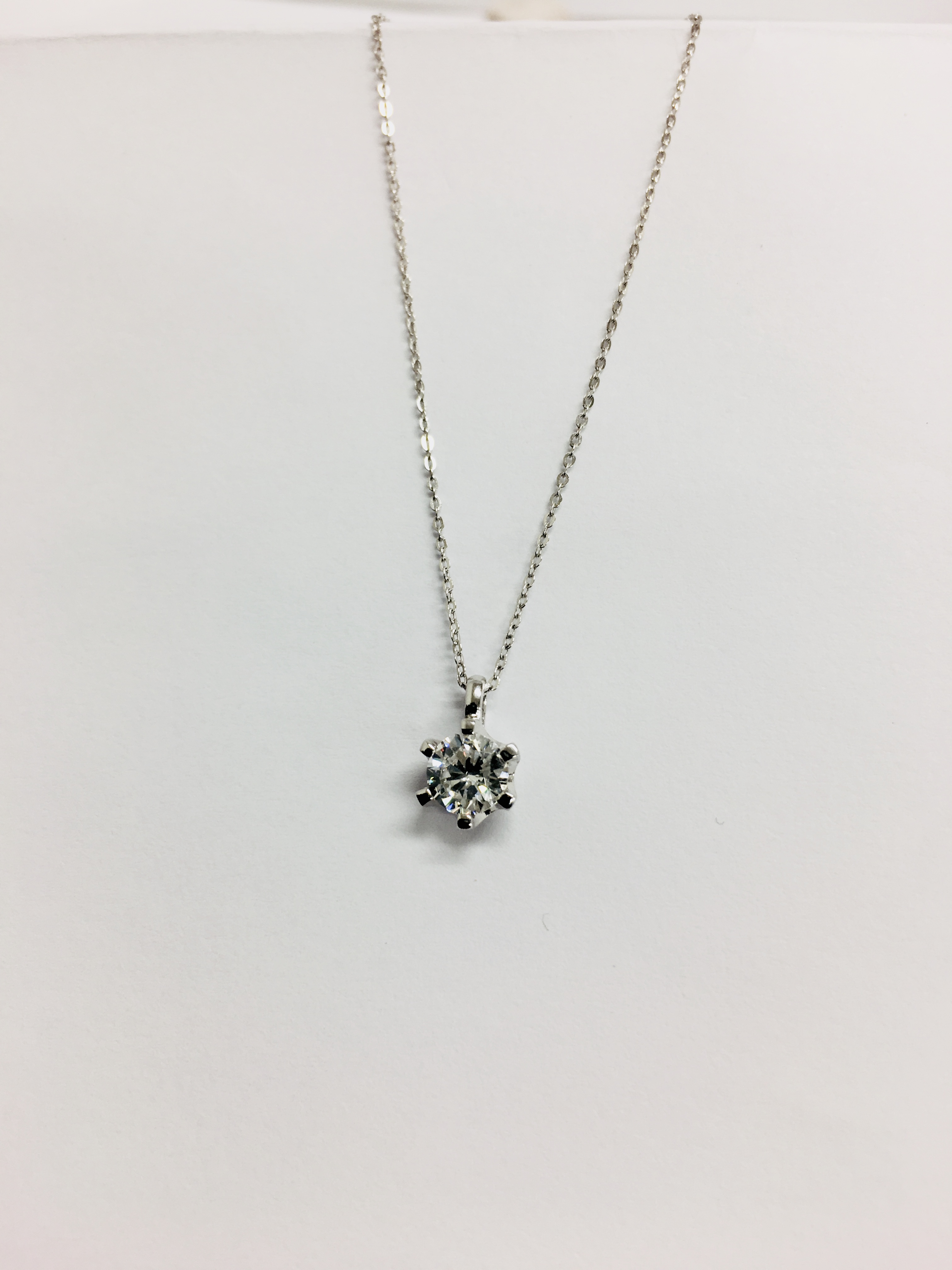 0.30ct diamond solitaire style pendant. Brilliant cut diamond, I colour and si3 clarity. Set in a - Image 3 of 3