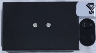 IGI Sealed 0.18 ct. "Diamond D-Box" - Round Brilliant Natural Diamonds - X - Y / I1 - I2