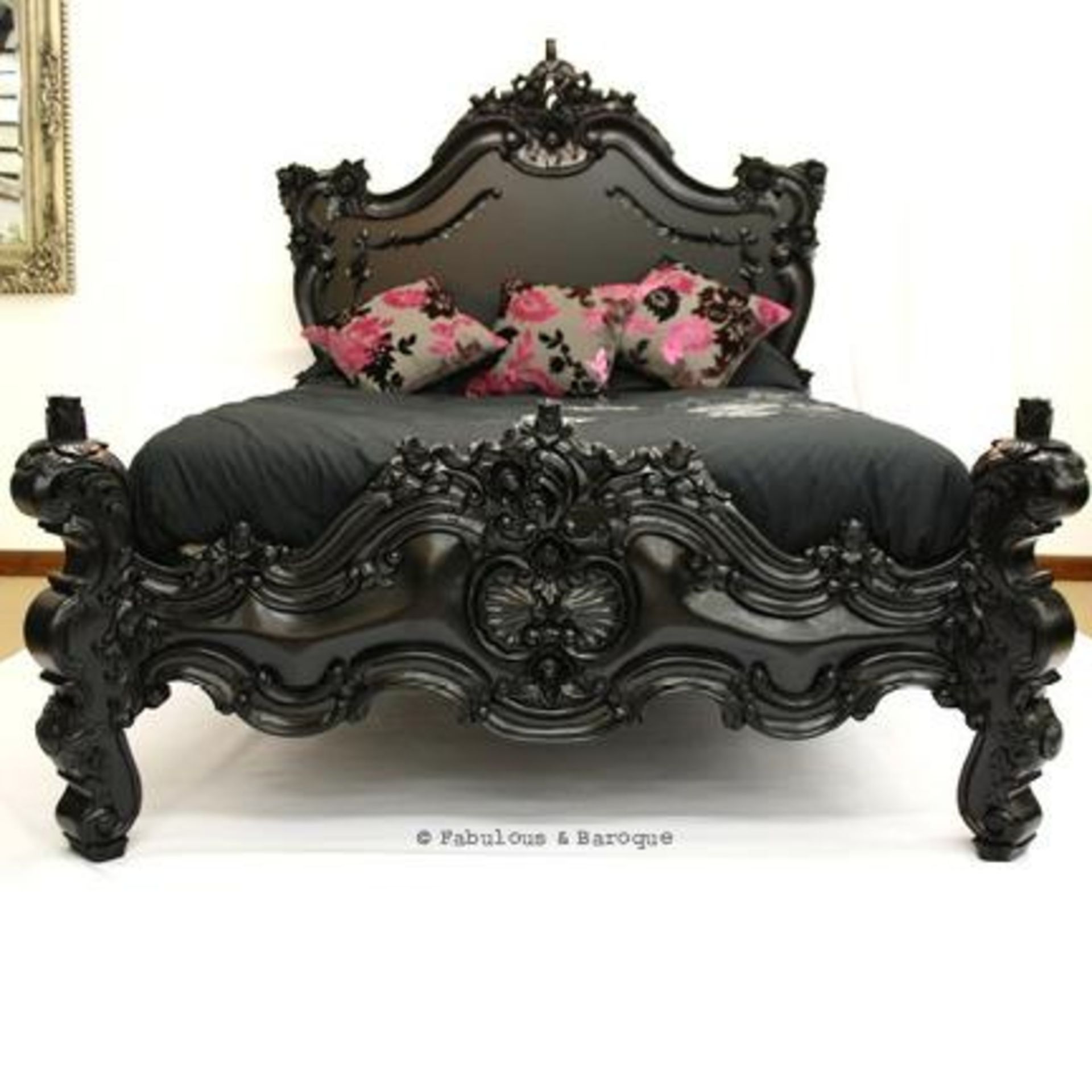 King Size 5' Royal Fortune Montespan Bed - Image 2 of 6