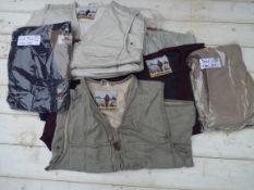 No Reserve: 13 x Fishing Vests Various Colours / Sizes