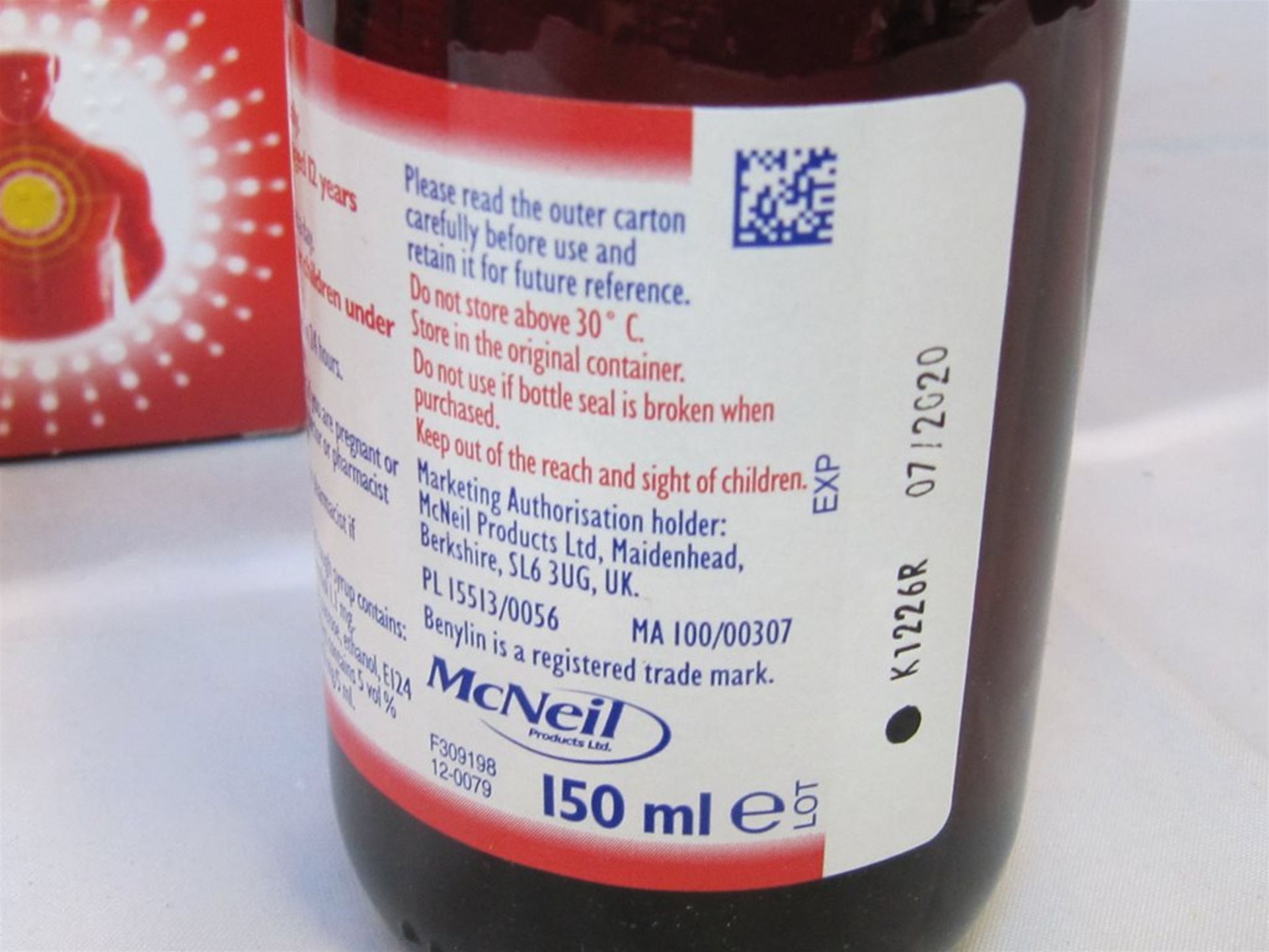 35) 6 x Benylin Chesty Cough Syrup. 150ml each. No vat on Hammer. - Bild 4 aus 4