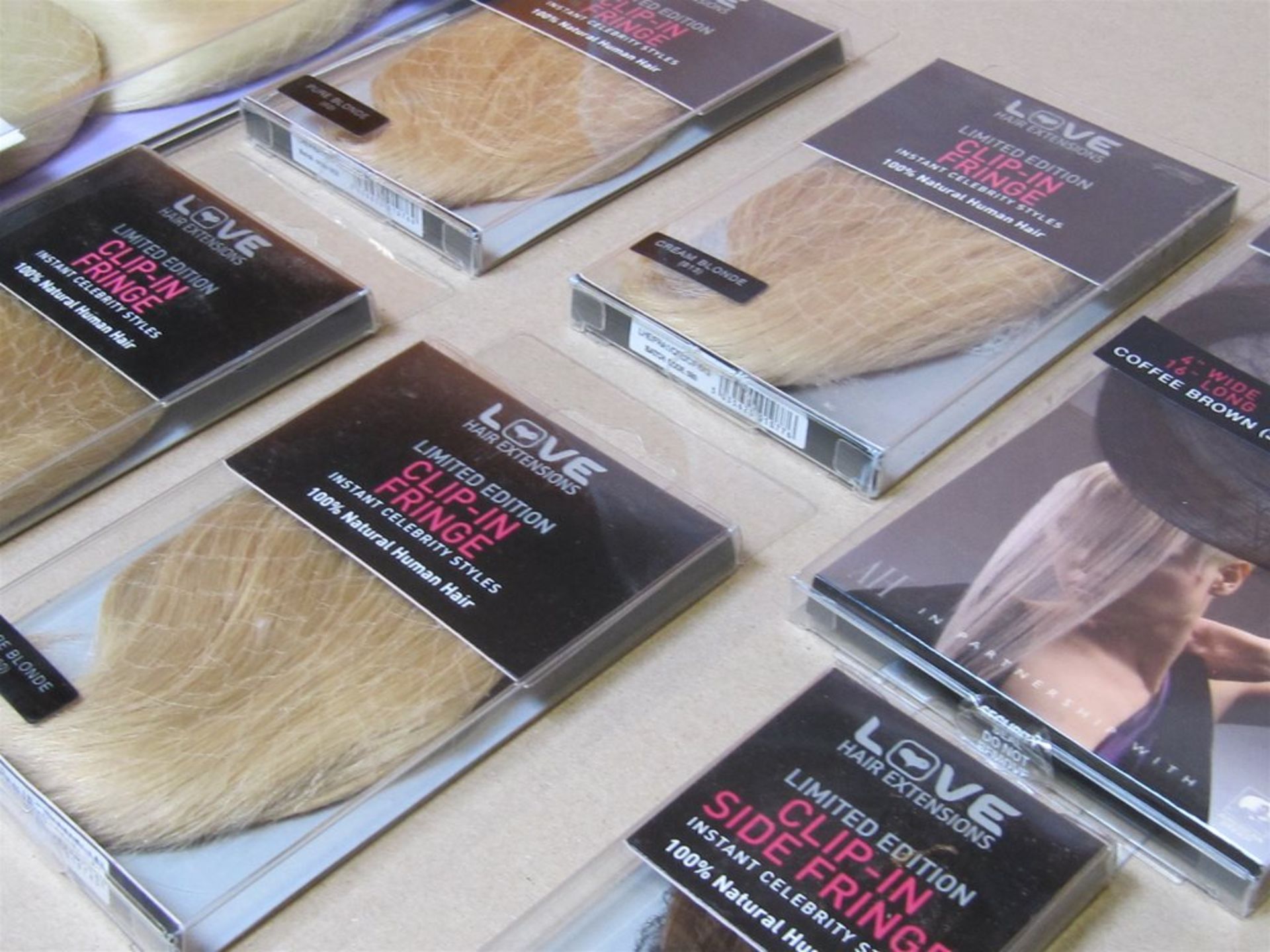 95) 8 x Quality various Clip in Hair Extension. No vat on Hammer. - Image 4 of 4