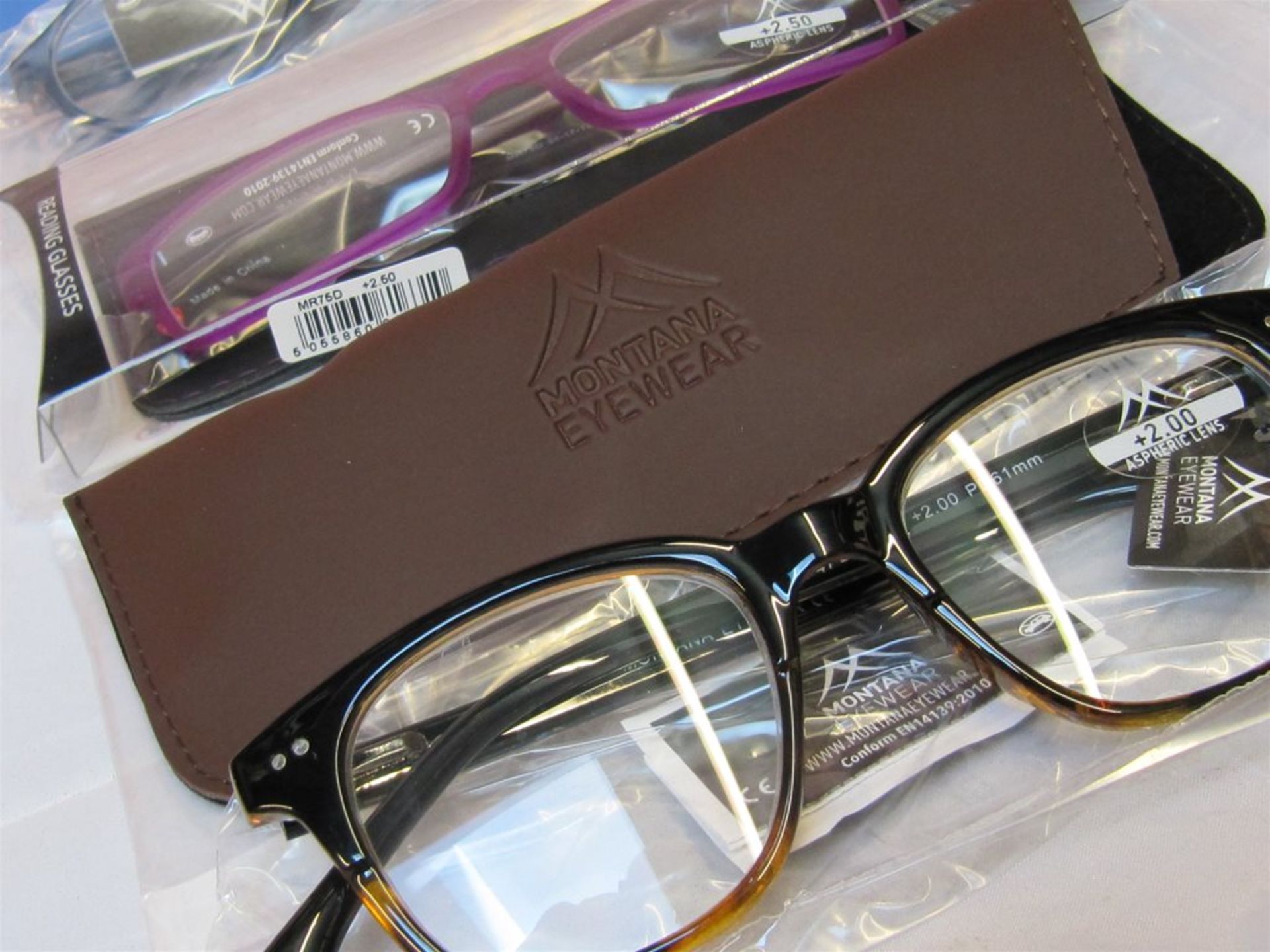 69) 12 x Reading Glasses. All new with Tags. No vat on Hammer. - Bild 2 aus 3