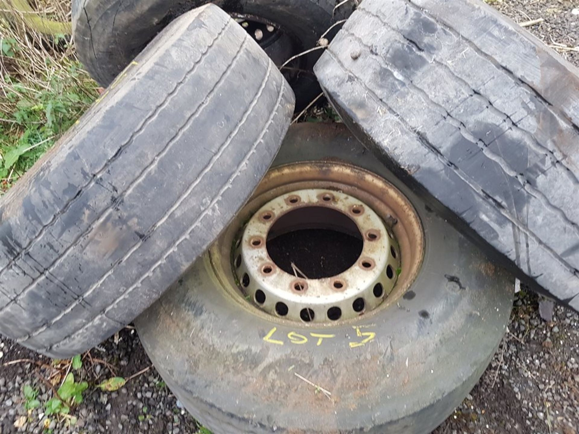 4x Truck / Trailer Tyres