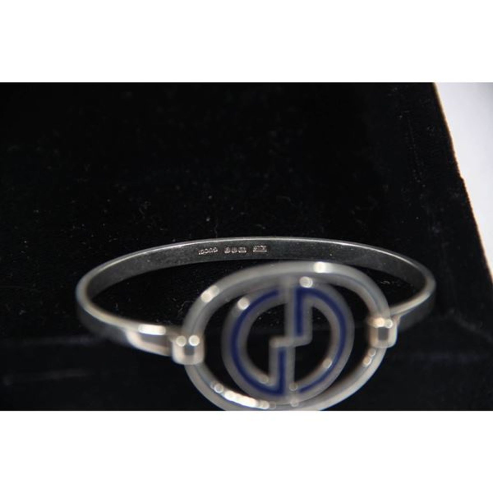 Gucci Vintage Sterling Silver Bangle Blue Enamel Gg Logo Bracelet - Image 4 of 7