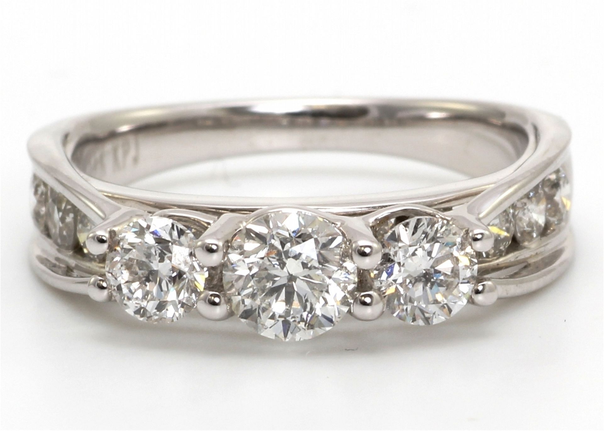 6157001-, *** RRP £14,995.00*** UNUSED - Certified by GIE 14ct White Gold Three Stone Diamond Ring - Image 4 of 4