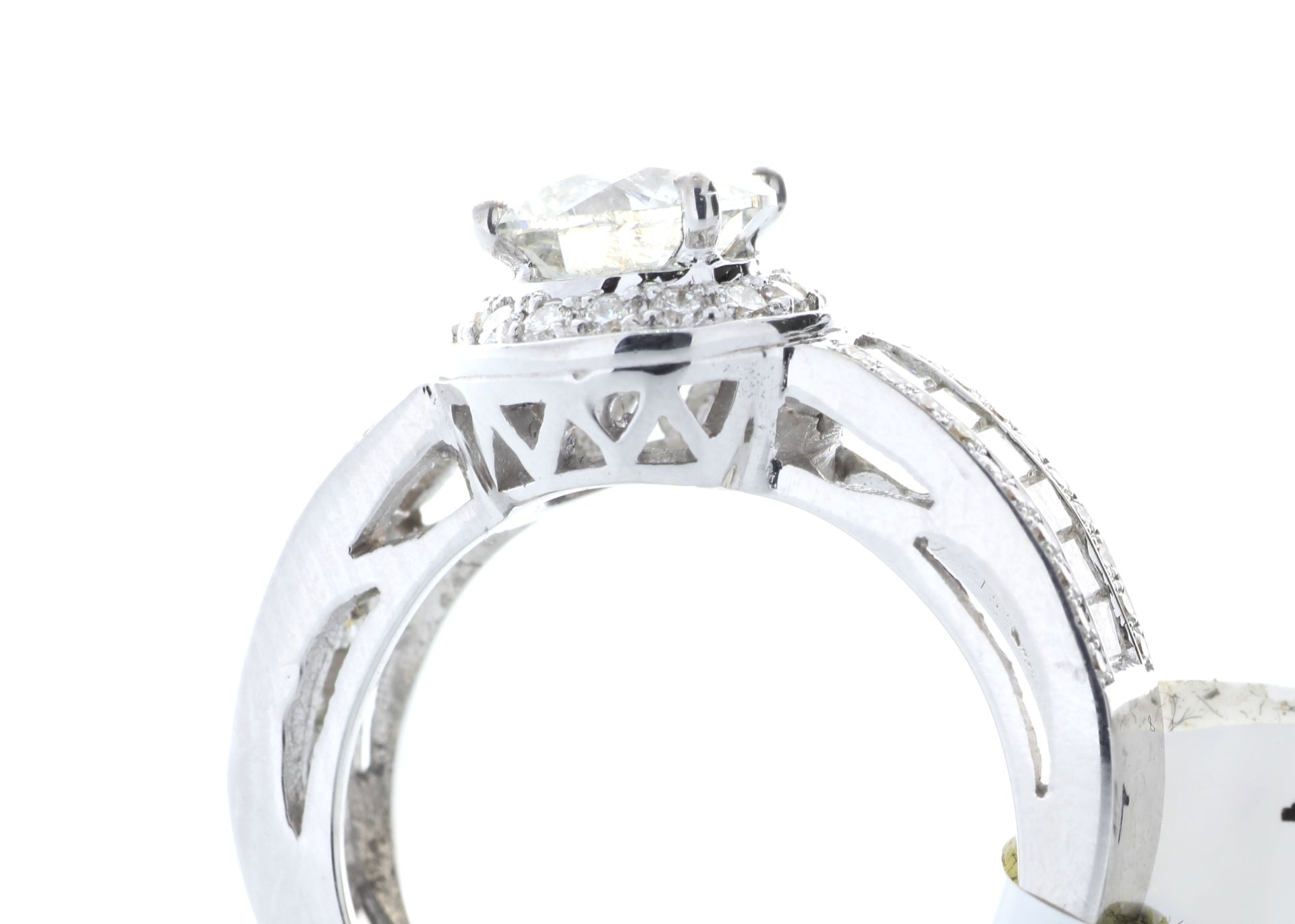 Fancy Halo Ring - Image 3 of 3