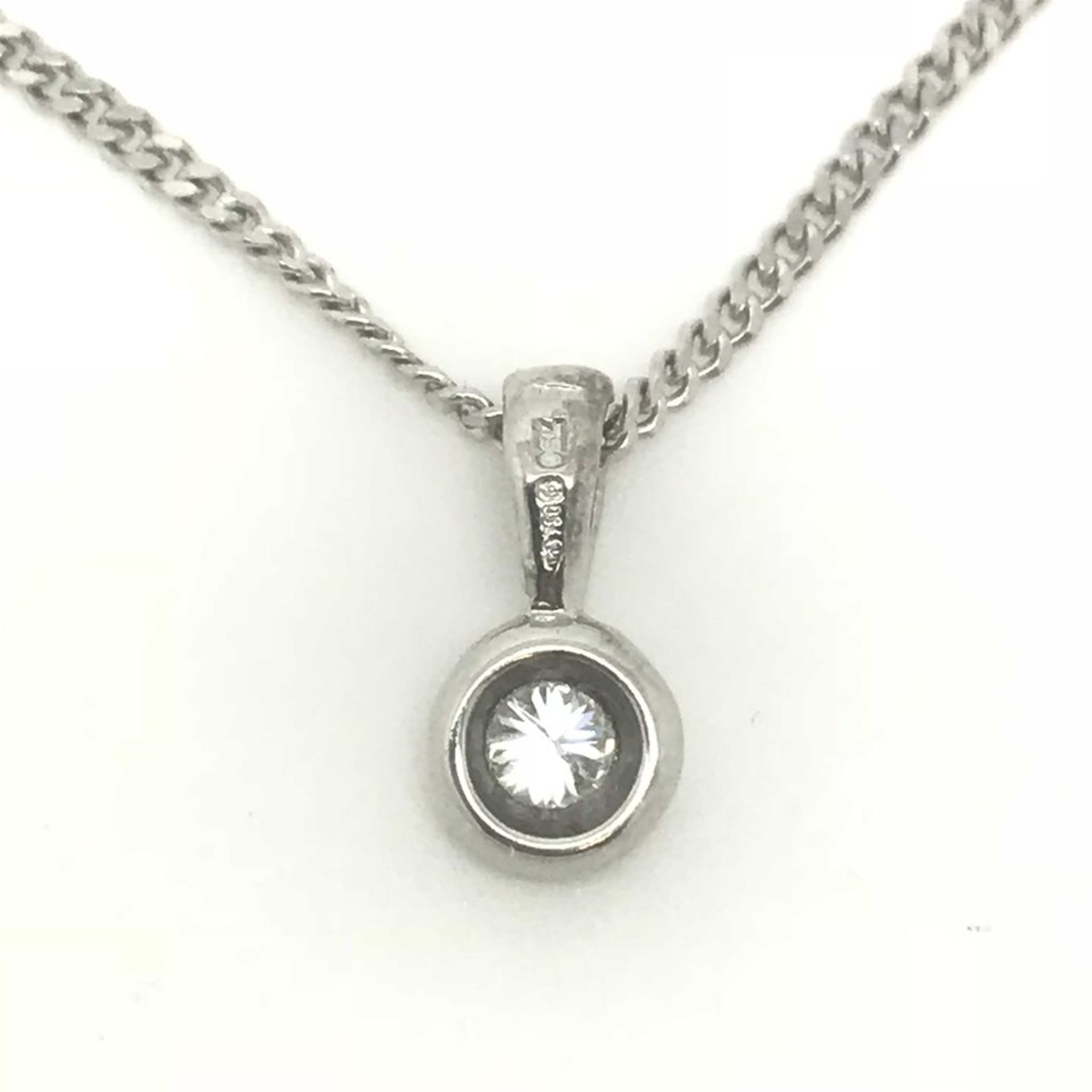 0.33ct Diamond Single Stone Pendant, 18ct White Gold - Image 3 of 4