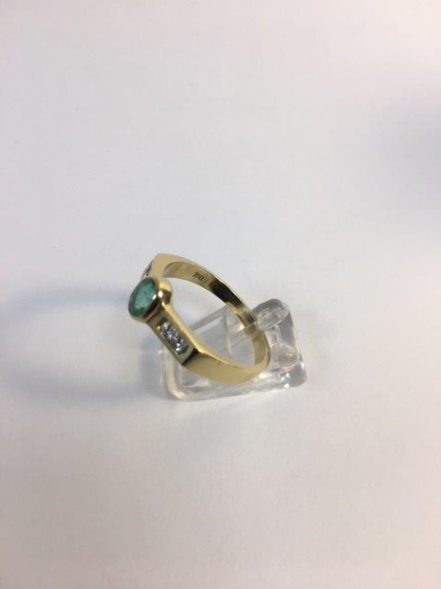 Emerald & Diamond Ring - Image 3 of 4