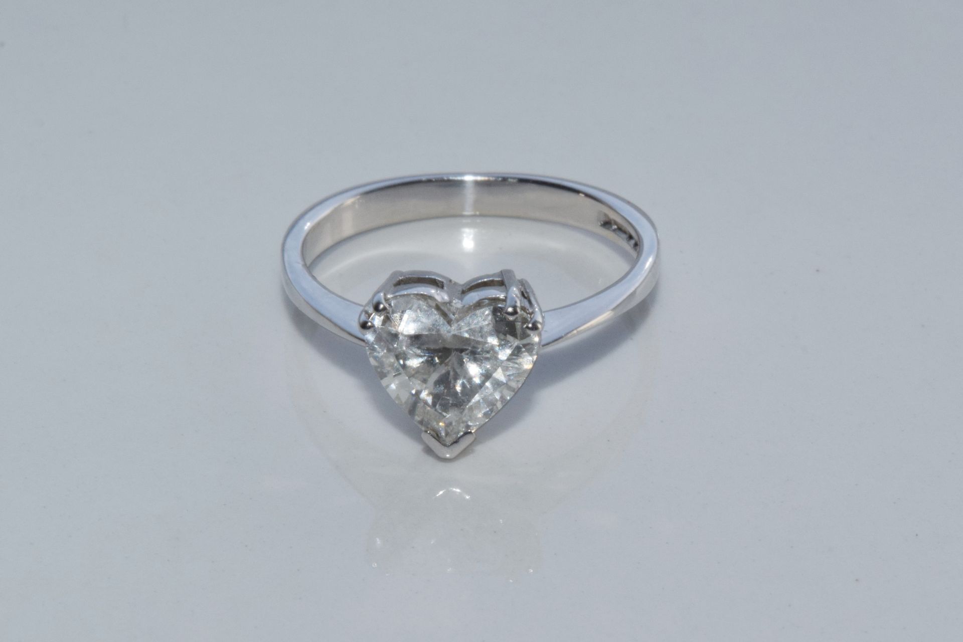 2.16ct Heart cut diamond ring mounted on 18ct white gold band - Image 4 of 5