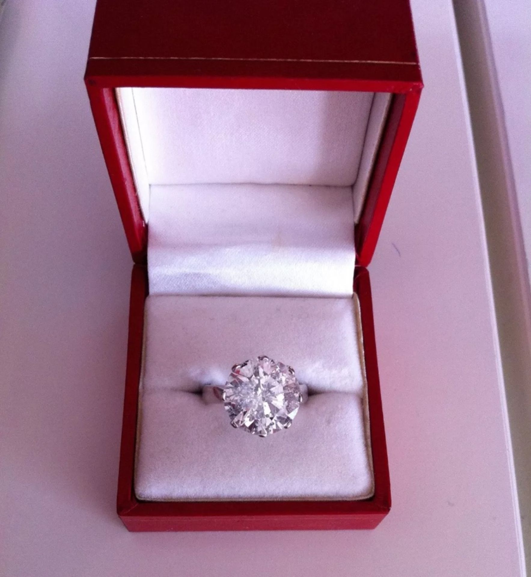 8.01 Carat Solitaire Diamond Engagement Ring, Including Gemology Certificate - Image 4 of 11