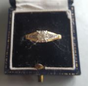 Vintage 18ct Diamond Gold Ring Size 'K'