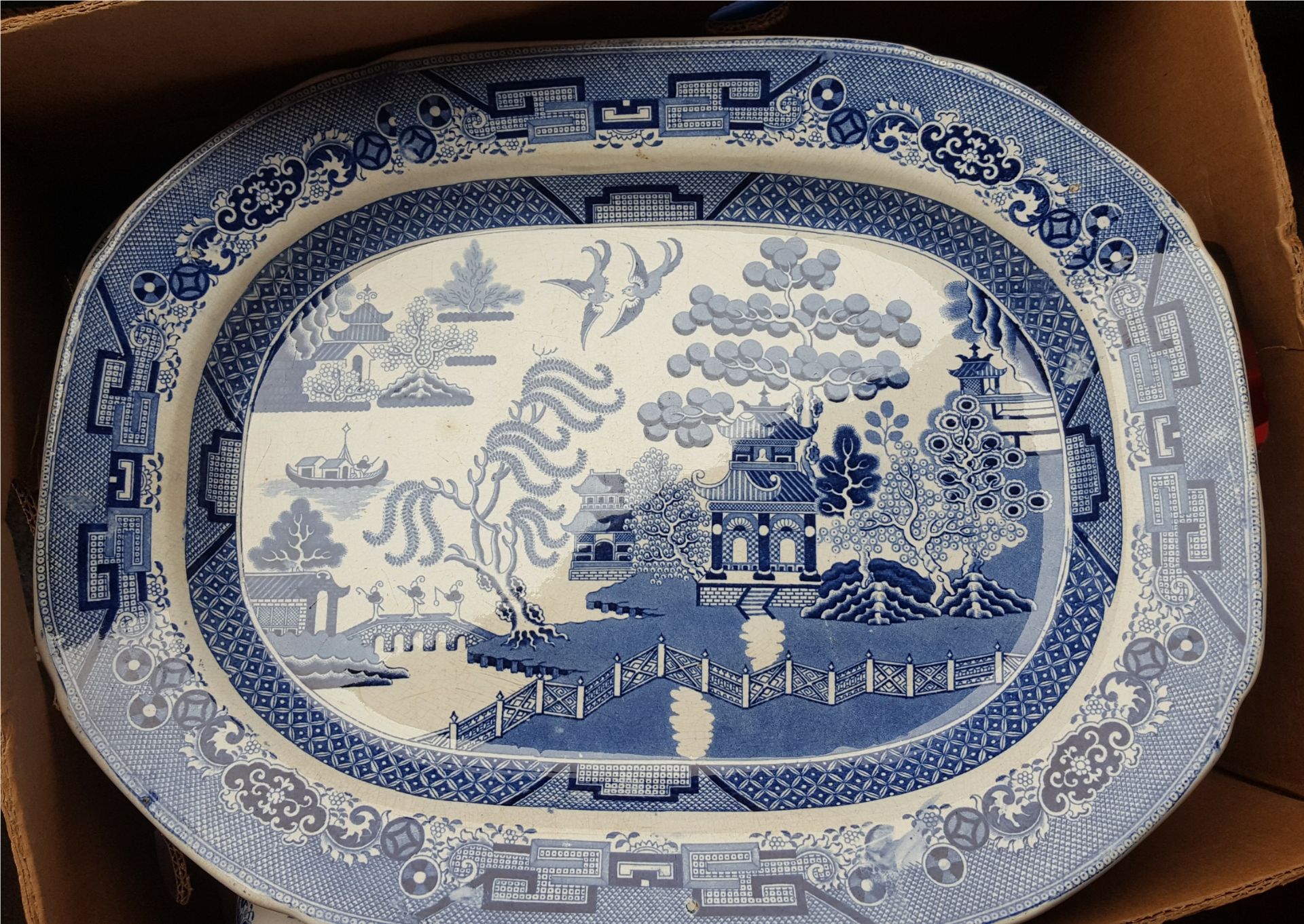 Antique Vintage Box of Blue & White Willow Pattern China Includes Tureen Cruet Jug & Meat Plates - Image 2 of 5