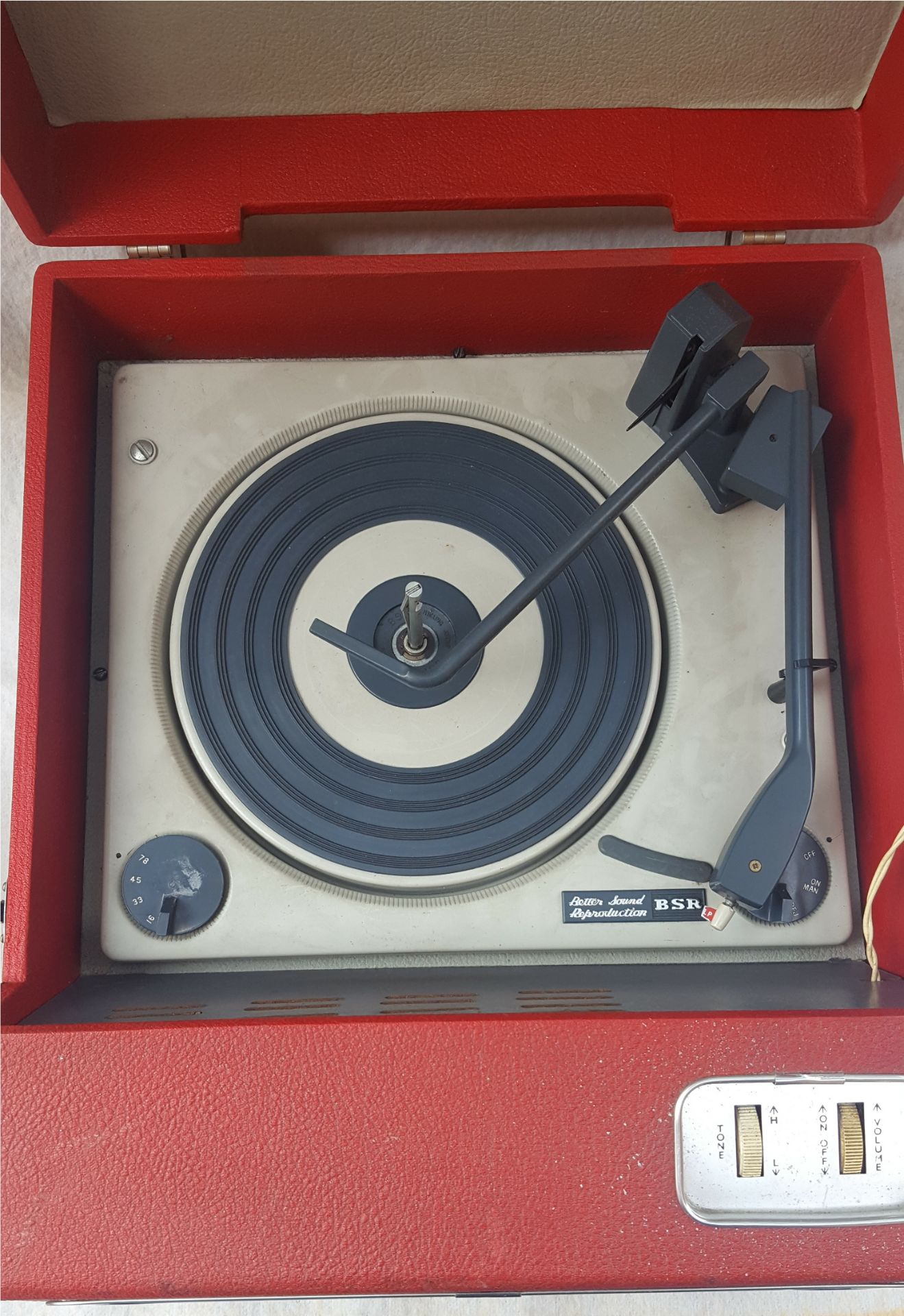 Vintage Retro Portadyme Record Player & Fidelity Radio - Image 2 of 5