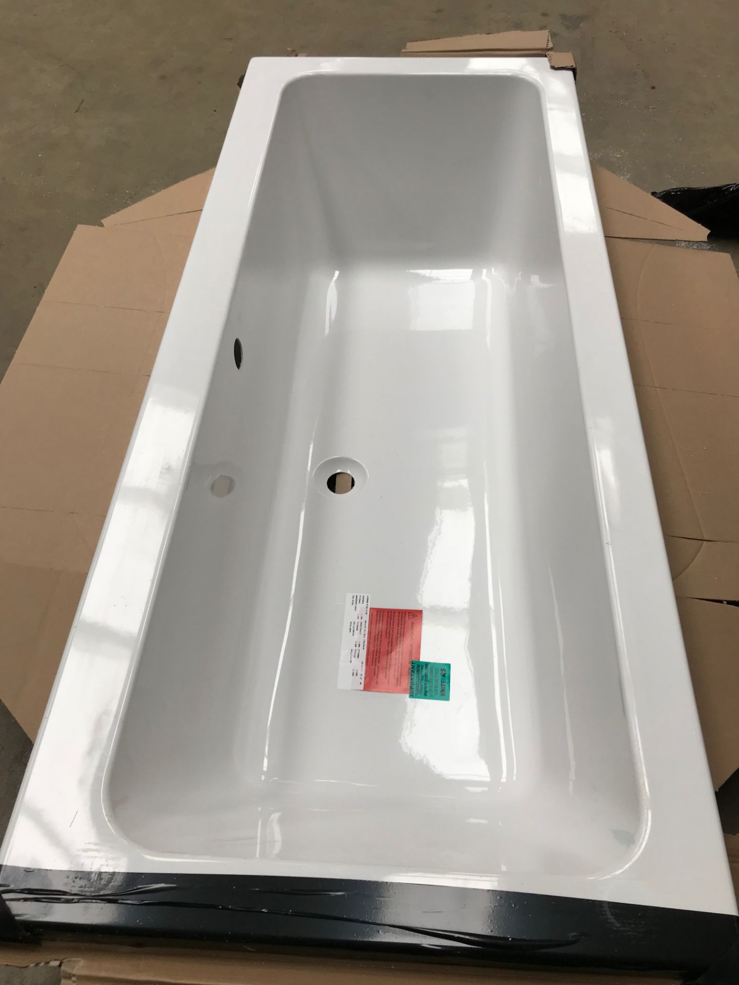 10 x Pallet of Berwick Duo Baths 170x70x40 - Image 3 of 12