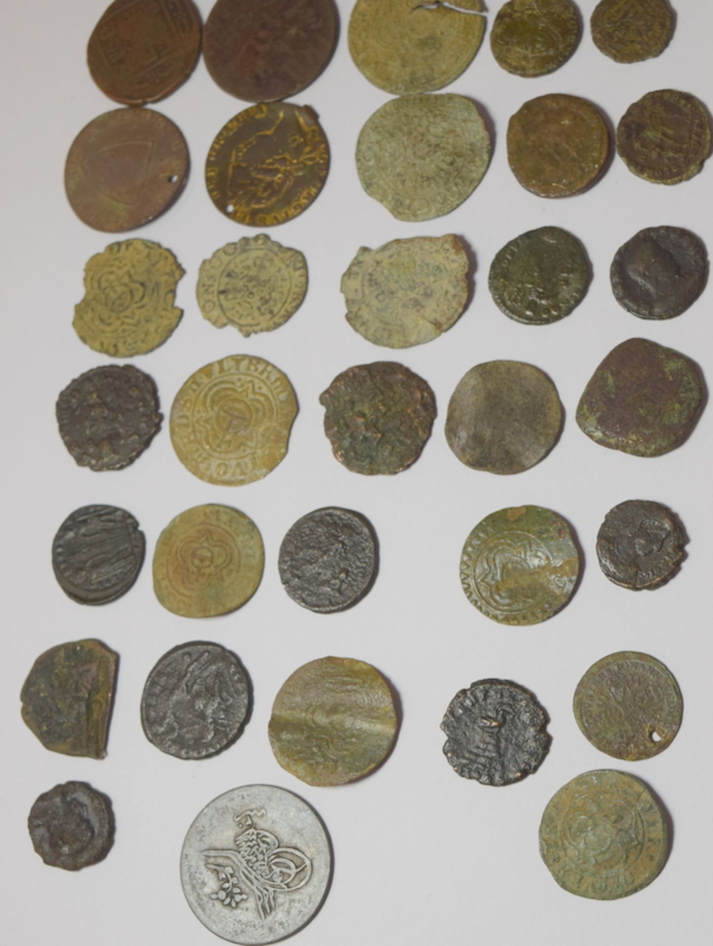 Lot Of 33 Mixed Unidentified Coins