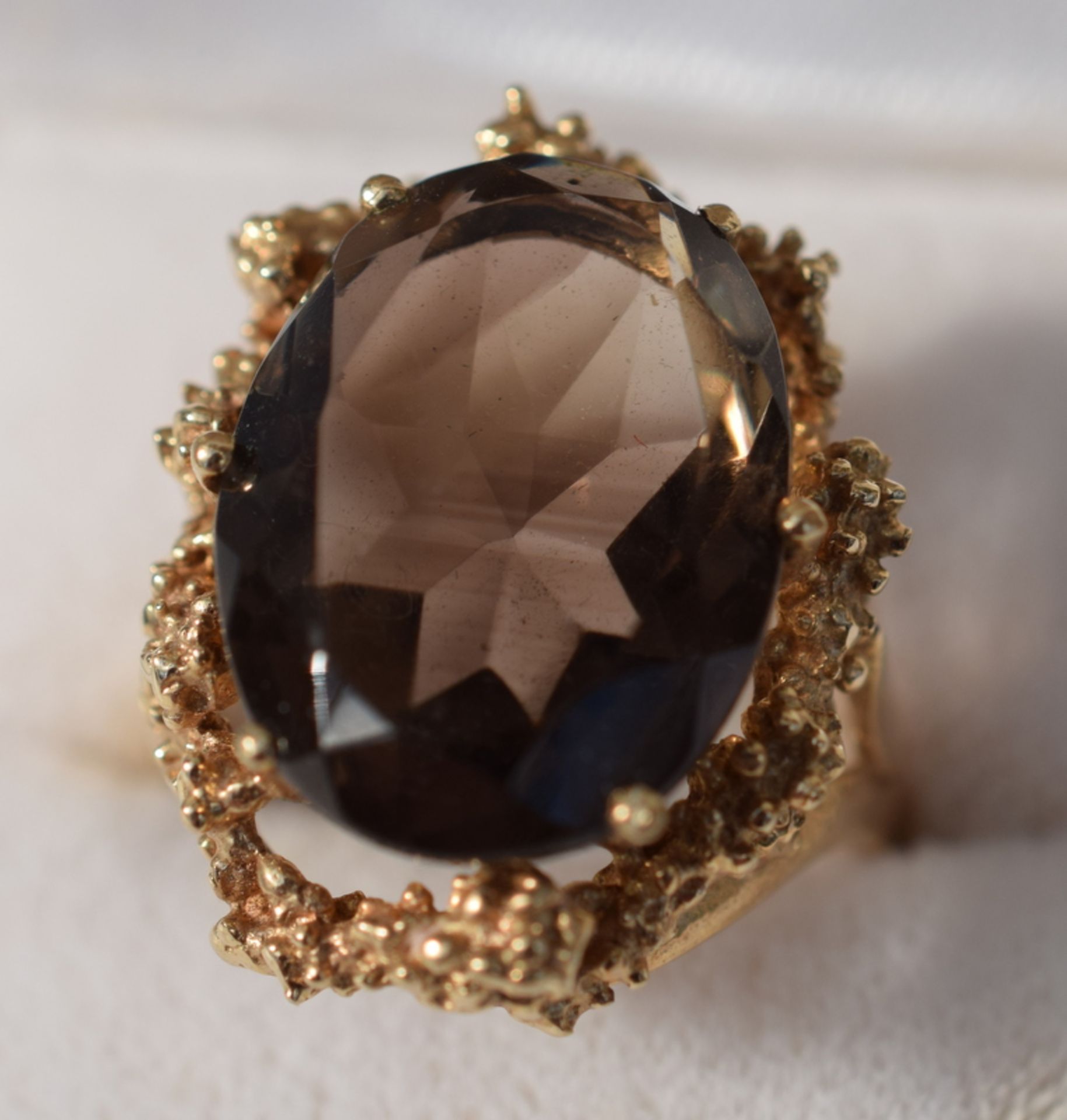 9.94ct Smoky Quartz Ring 9ct Gold - Image 2 of 5