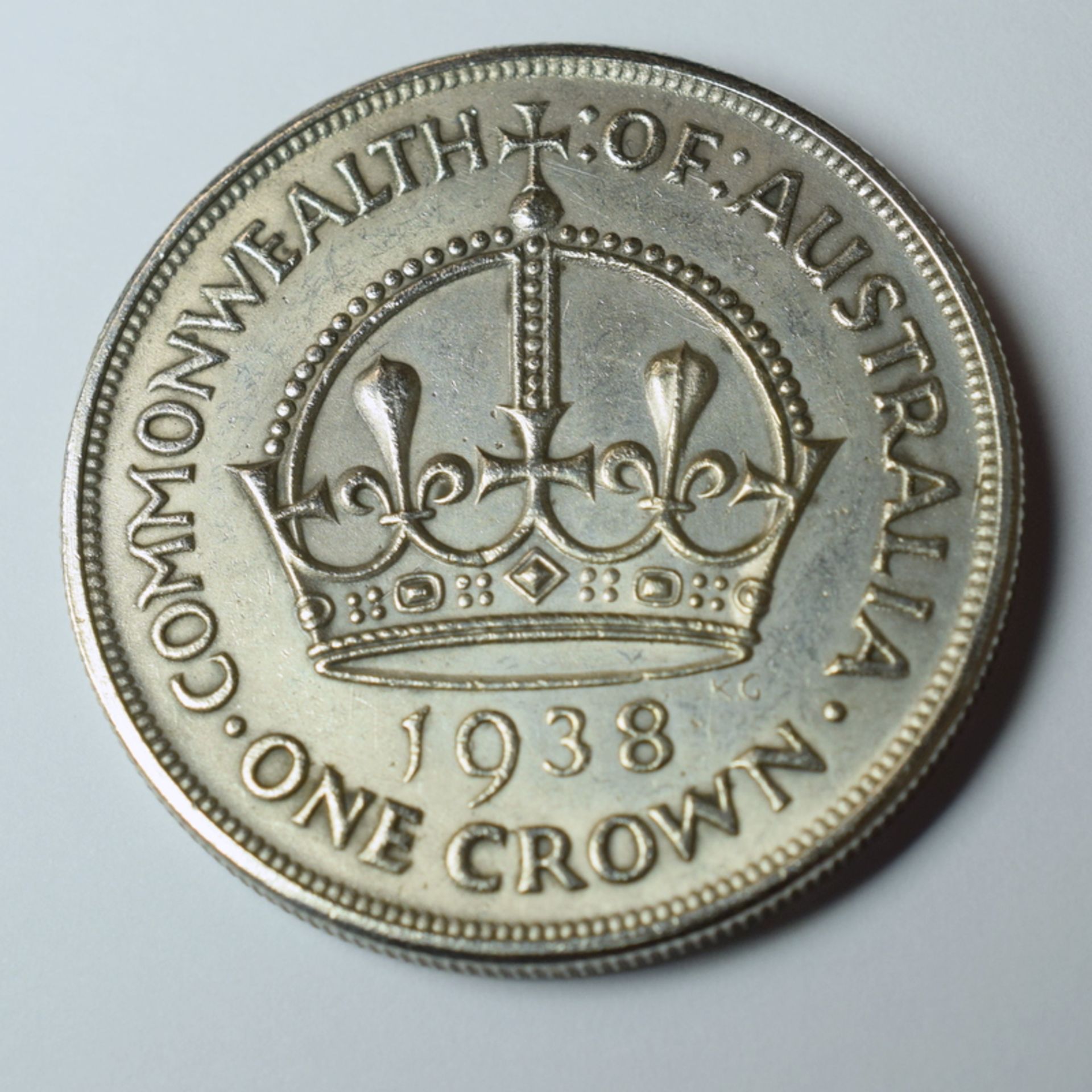 Scarce Australian 1938 One Crown In Nice Condition - Image 2 of 2