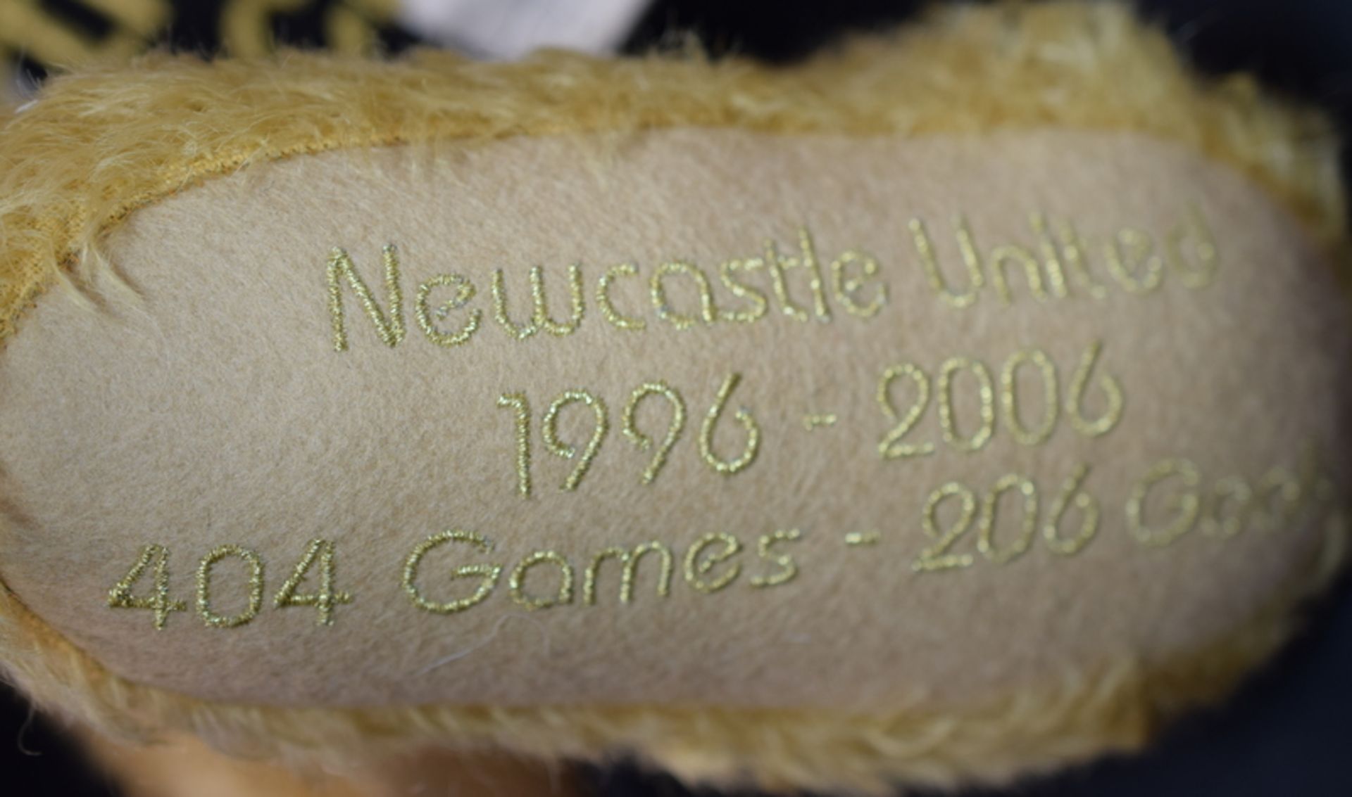 Rare One Off Alan Shearer Newcastle United Bear - Image 3 of 4