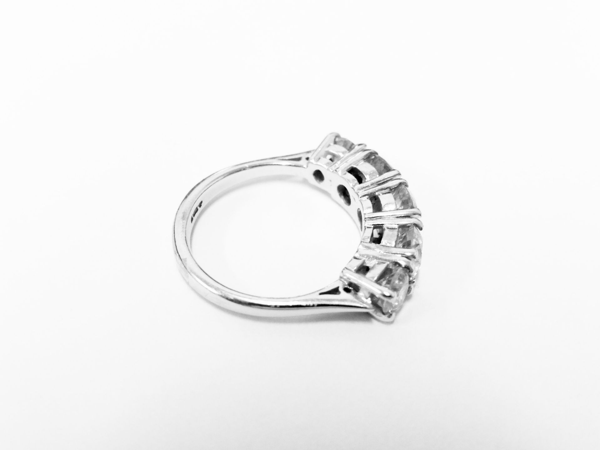 3.50ct diamond five stone ring. 5 x brilliant cut diamonds ( 0.70ct ) I colour and I1-2 clarity. 4 - Image 4 of 4