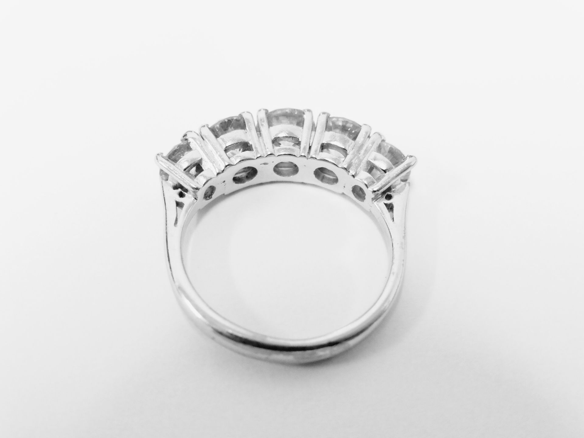 3.50ct diamond five stone ring. 5 x brilliant cut diamonds ( 0.70ct ) I colour and I1-2 clarity. 4 - Image 3 of 4