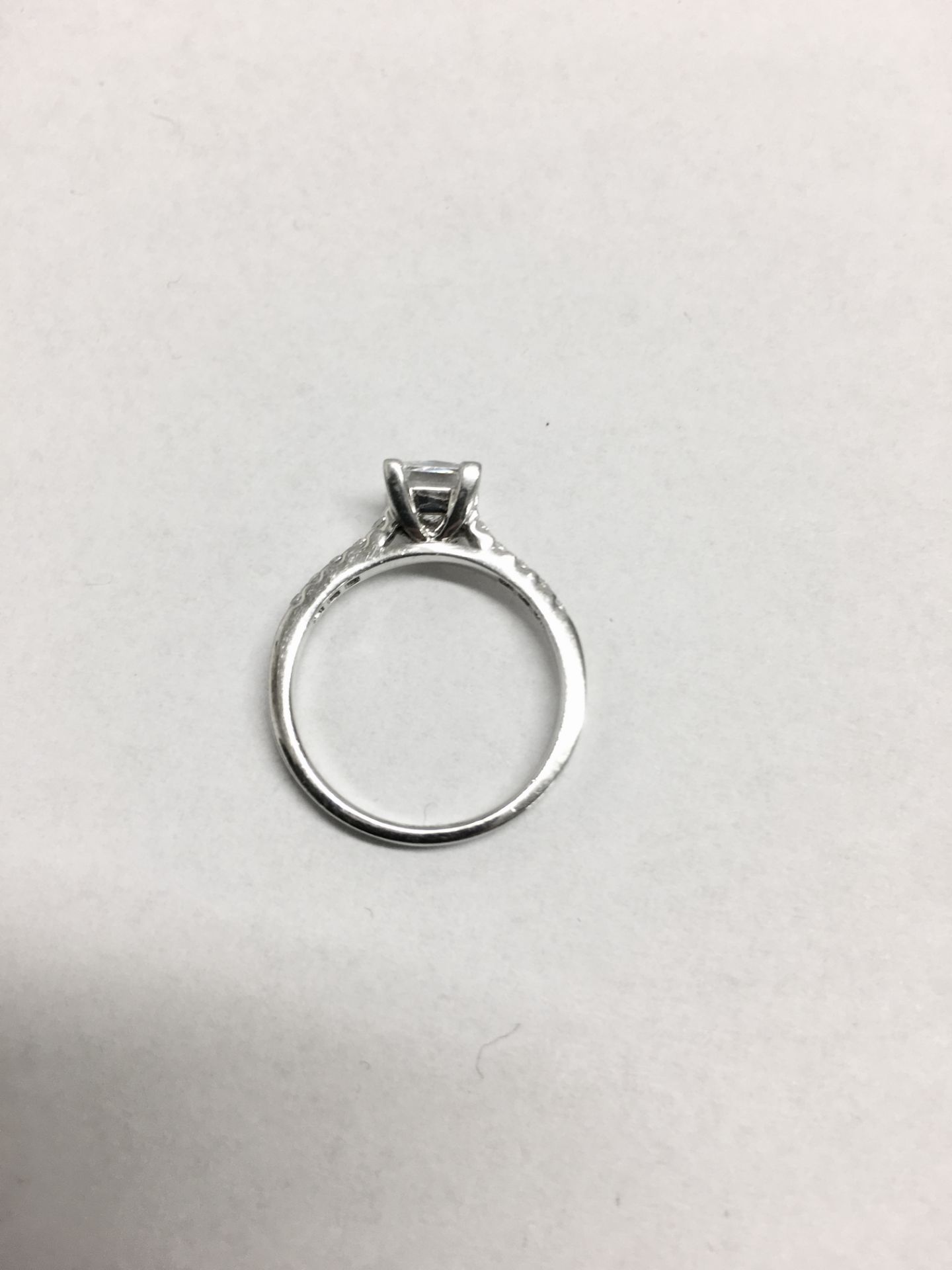 Platinum diamond solitaire ring,0.45ct princess,h colour si2 clarity,4.15gms platinum ,10 diamonds - Image 3 of 3