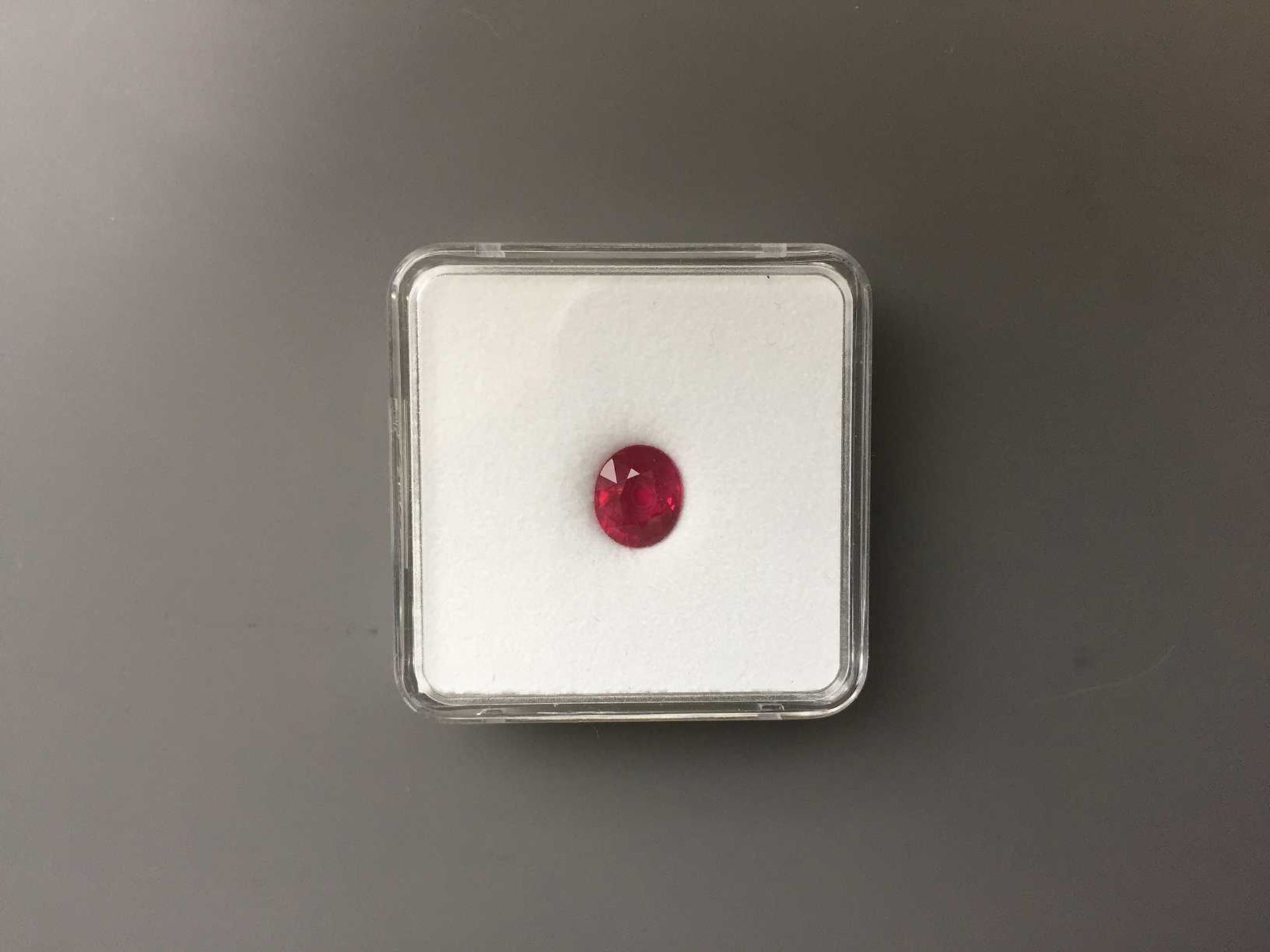 2.19ct Oval Ruby(no treatment) certification DSEF02456 ,apprsial 19000