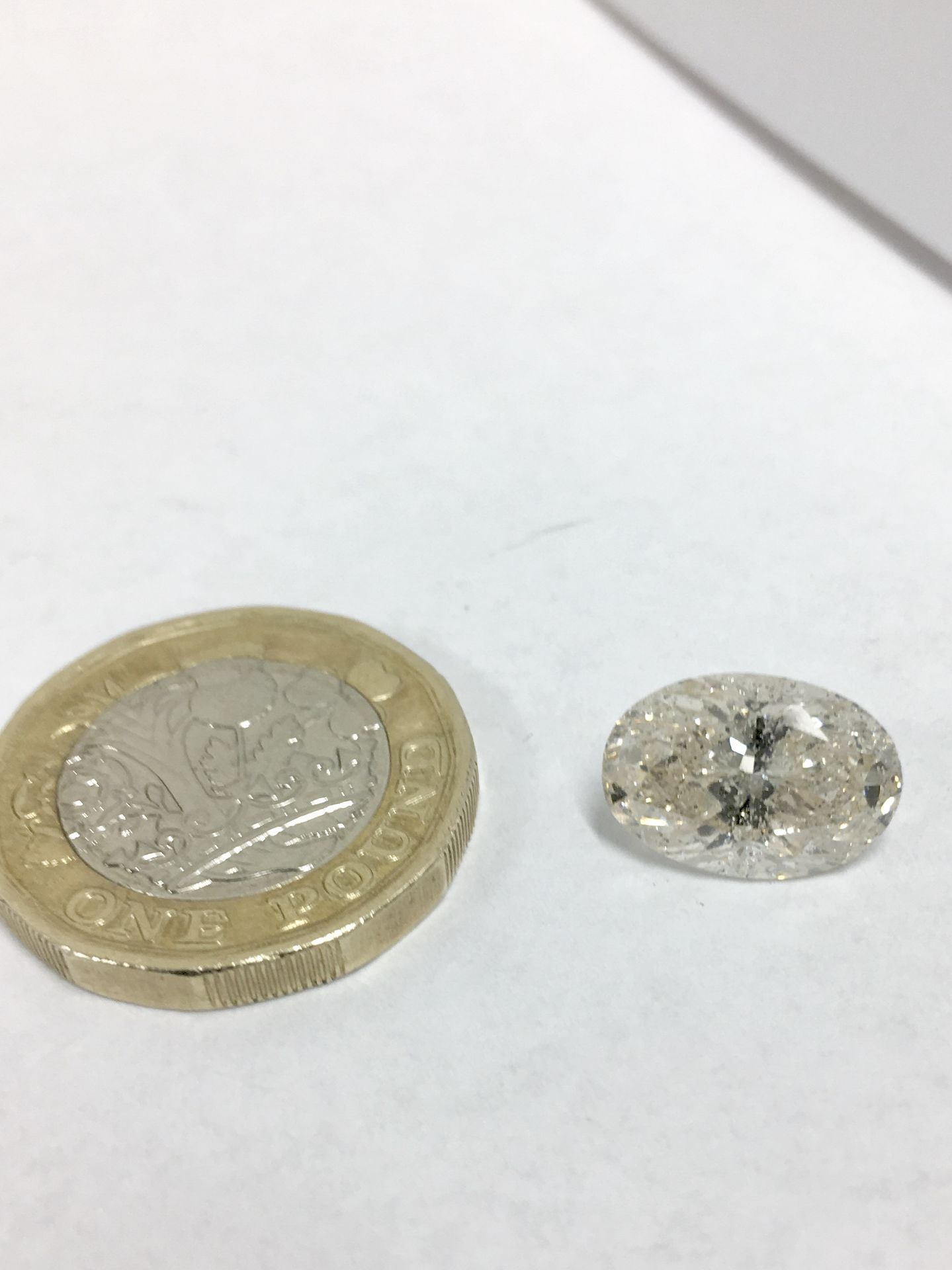 5.54ct Oval diamond,i1 clarity j colour,appraisal 29500 - Bild 2 aus 6