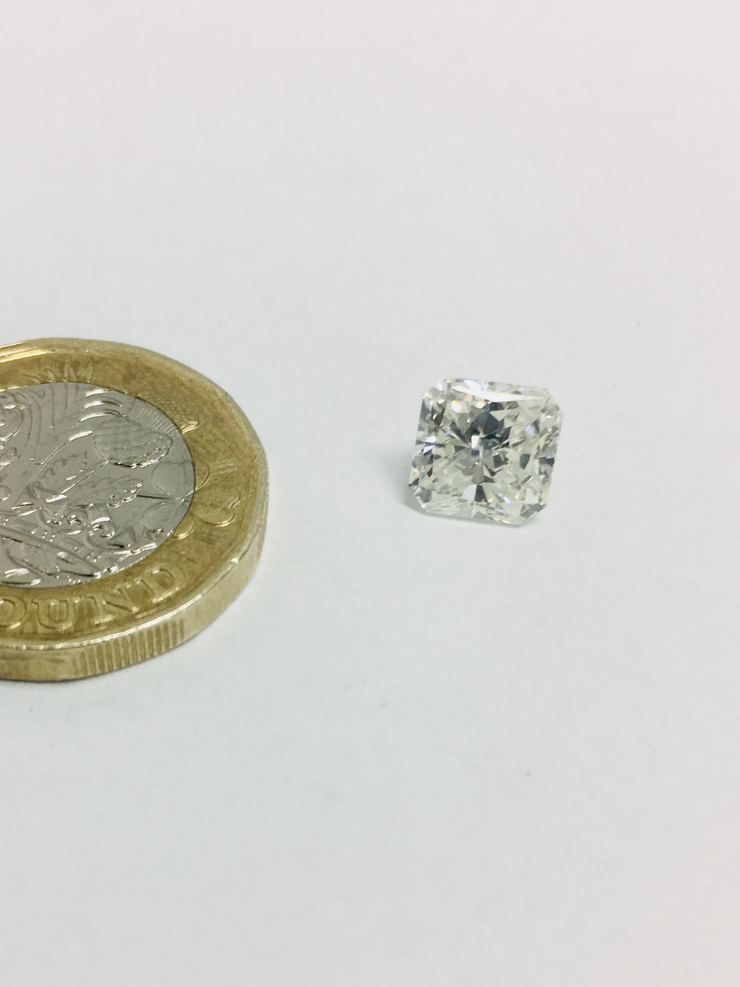 2.04ct Cushion cut diamond,f colour i1 clarity ,appraisal 12000
