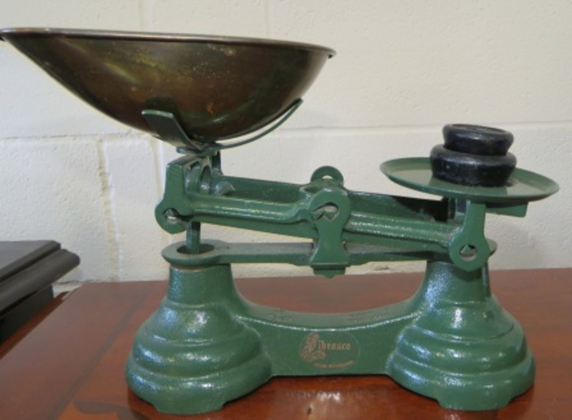 1940's LIBRASCO CAST IRON SCALES WITH WEIGHTS