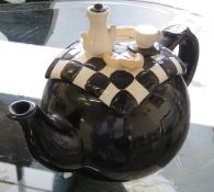 Novelty Tea Pot - Chequered Picnic Blanket