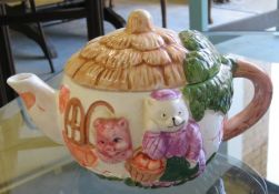 Novelty Tea Pot - Woodland Scene