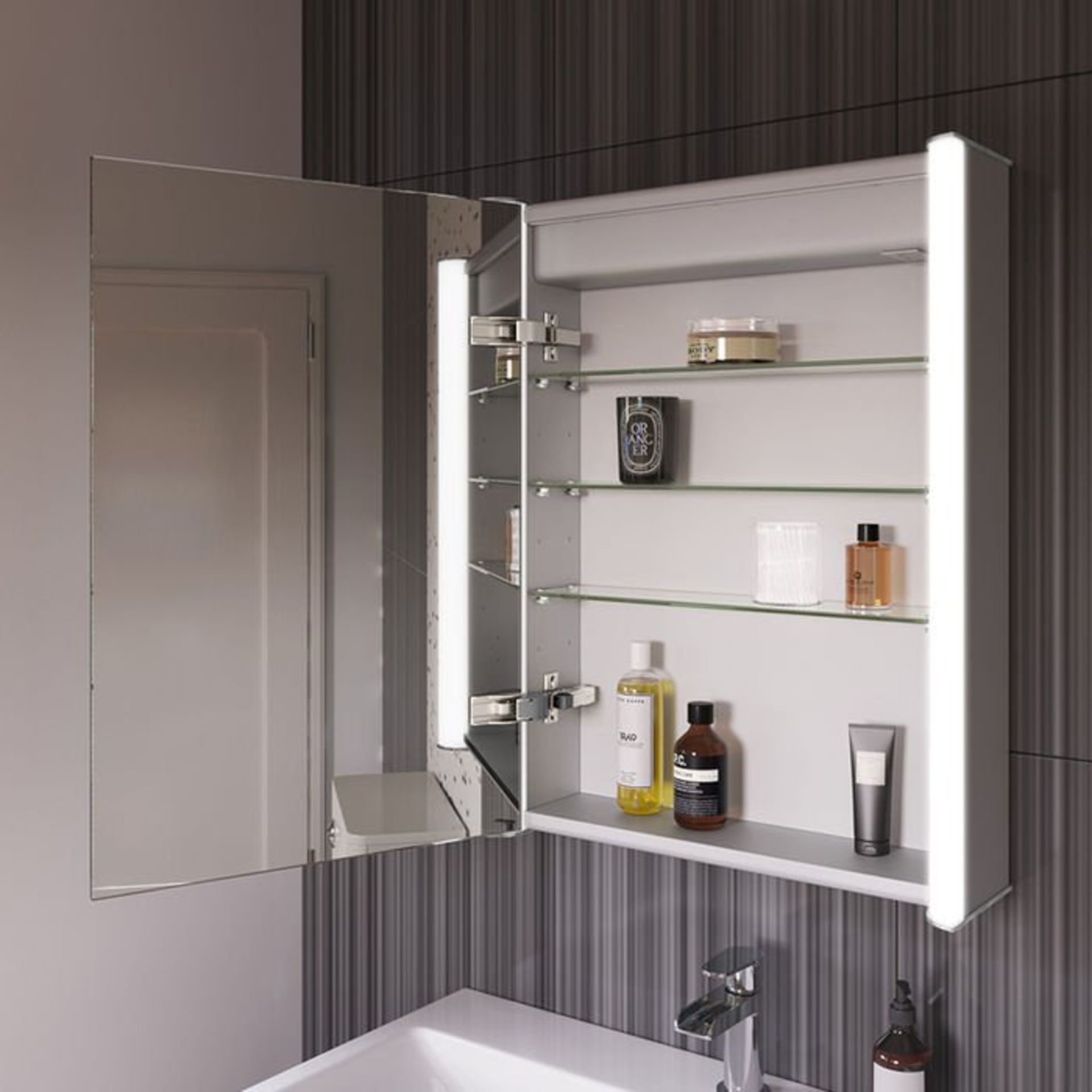 (G65) 450x600mm Bloom Illuminated LED Mirror Cabinet & Shaver Socket RRP £399.99 Double Sided Mirror - Image 3 of 5