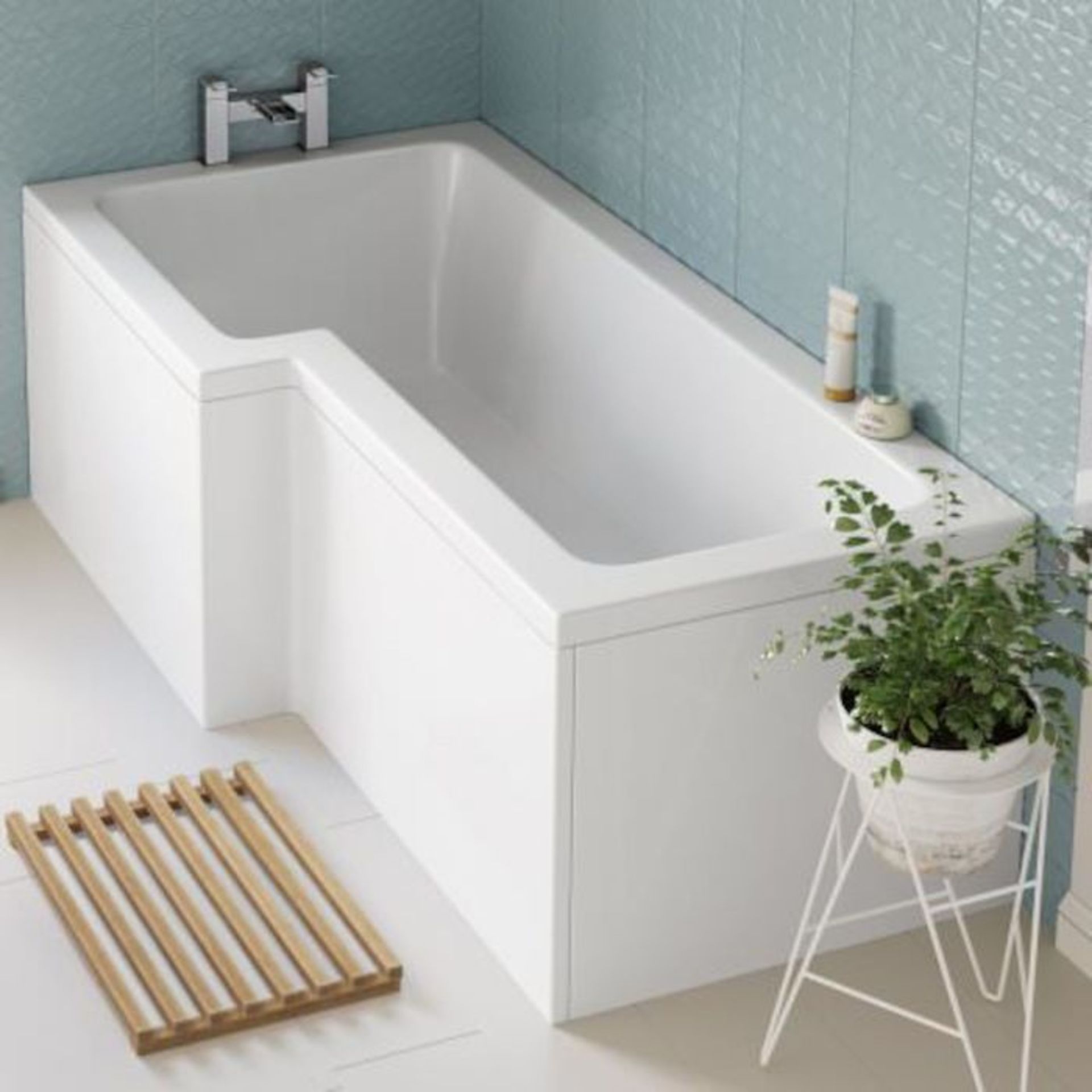 (G69) 1700x850mm Left Hand L-Shaped Bath. RRP £349.99. Constructed from high quality acrylic Length: