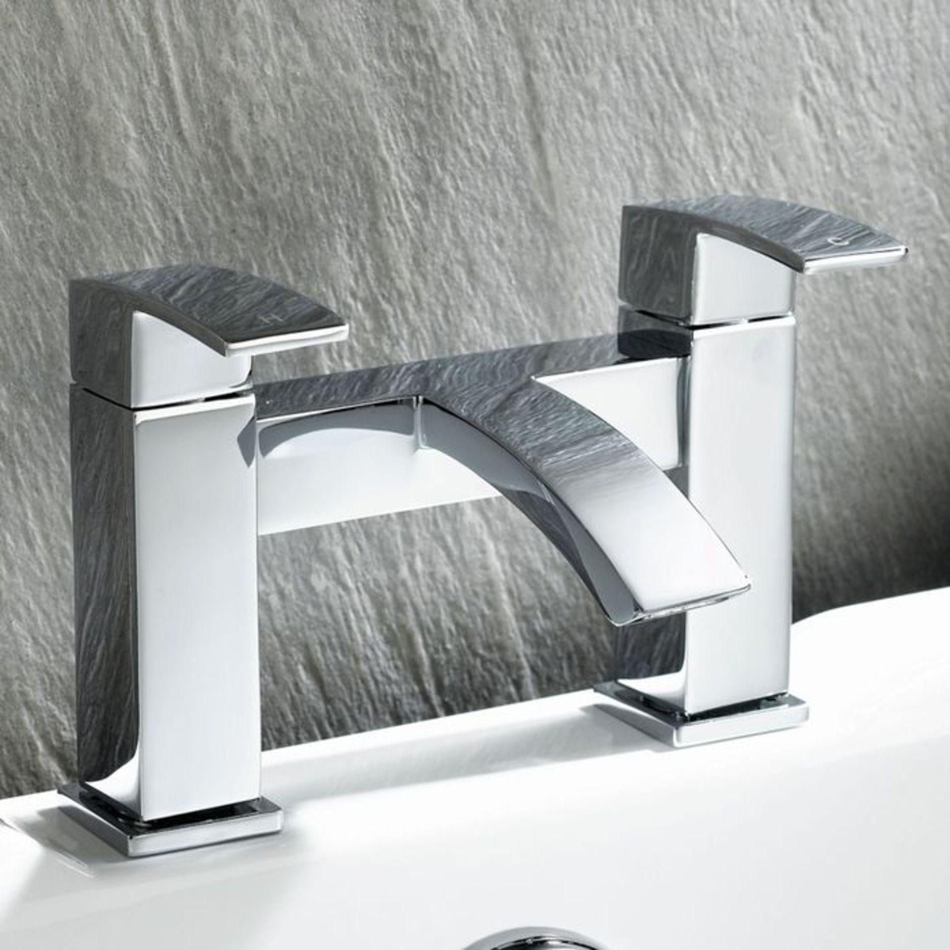(G27) Keila Bath Mixer Tap RRP £161.99 Chrome Plated Solid Brass 1/4 turn solid brass valve with