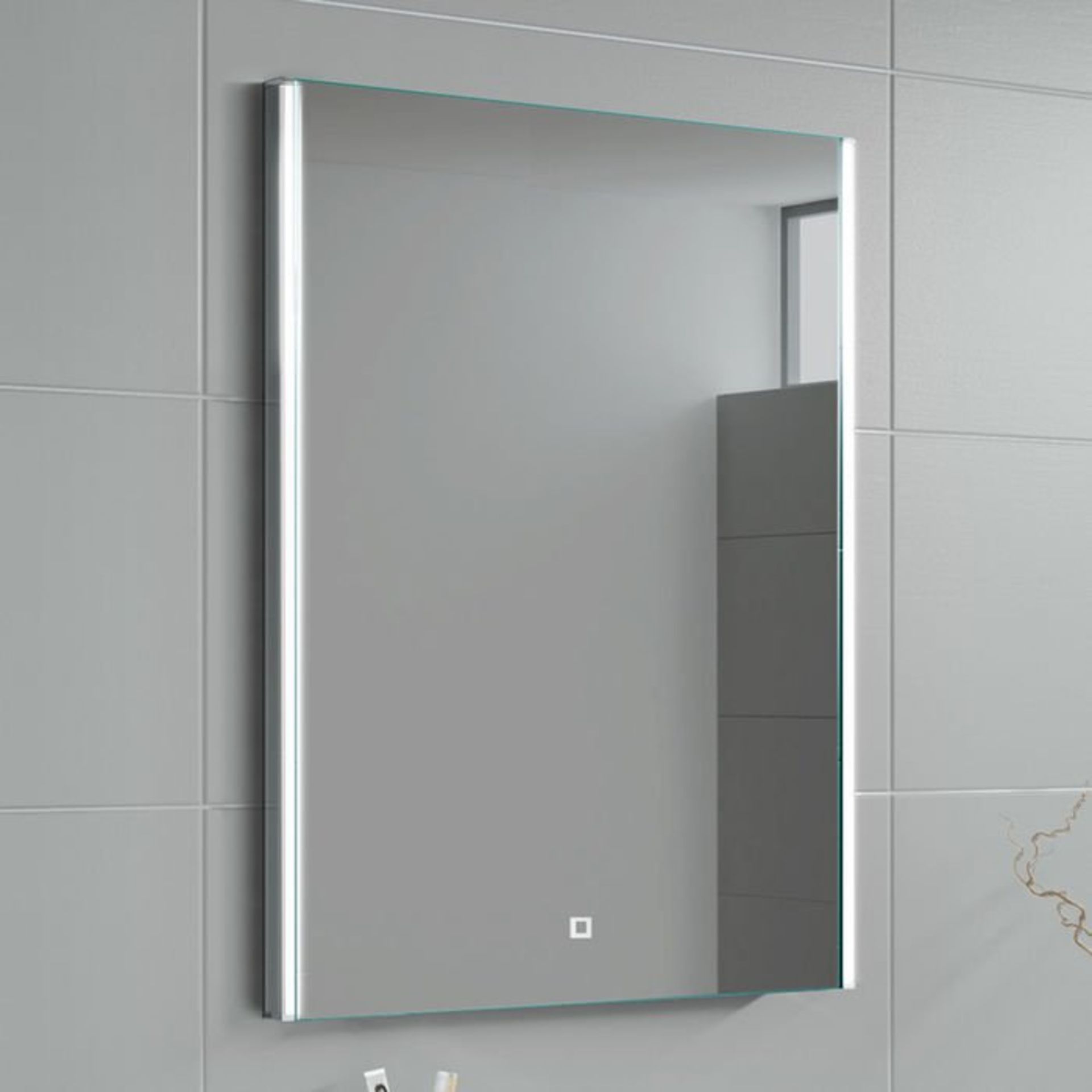 (H170) 700x500mm Lunar Illuminated LED Mirror - Switch Control. RRP £349.99. Energy efficient LED - Image 5 of 5