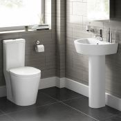 (H227) Albi Close Coupled Toilet & Cistern inc Soft Close Seat. RRP £349.99. This innovative