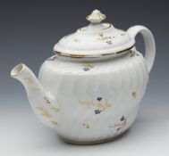 Antique Flight Worcester Ribbed Design Teapot With Floral Sprigs C.1790