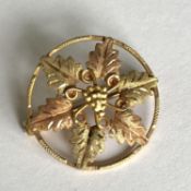 Solid 10ct Tricolour Gold Vintage Grape Vine Leaf Round Brooch 2.6 grams 10K