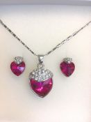 SILVER EARRING AND NECKLACE SET IN PINK. SWAROVSKI ELEMENT CRYSTAL