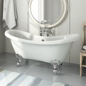 (Y141) 1600mm Cambridge Traditional Roll Top Double Slipper Bath - Ball Feet - Large. RRP £699.99.