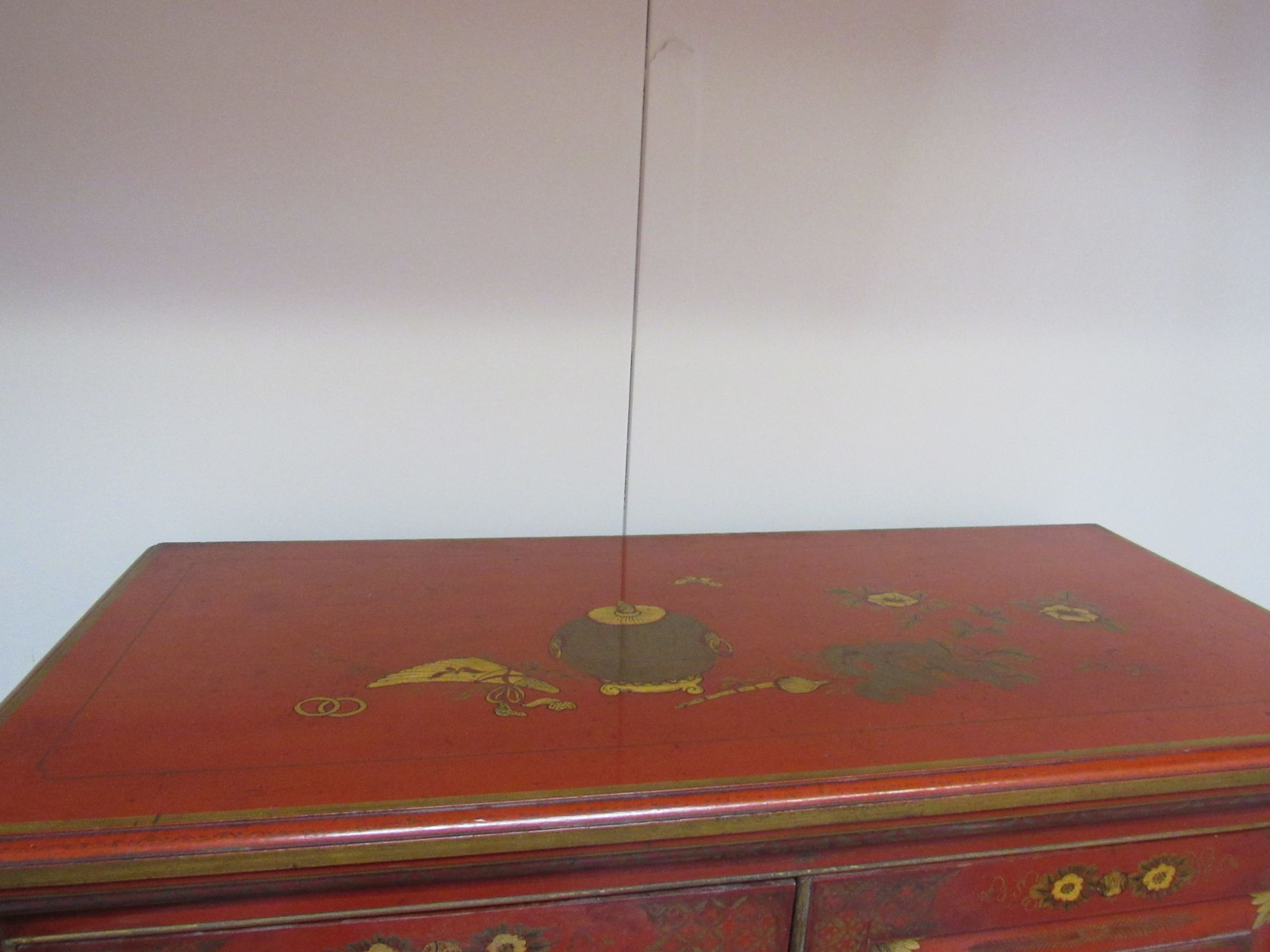 Red lacquered cabinet on a gilt stand raised on bold cabriole legs and bold carved club feet - Image 7 of 7