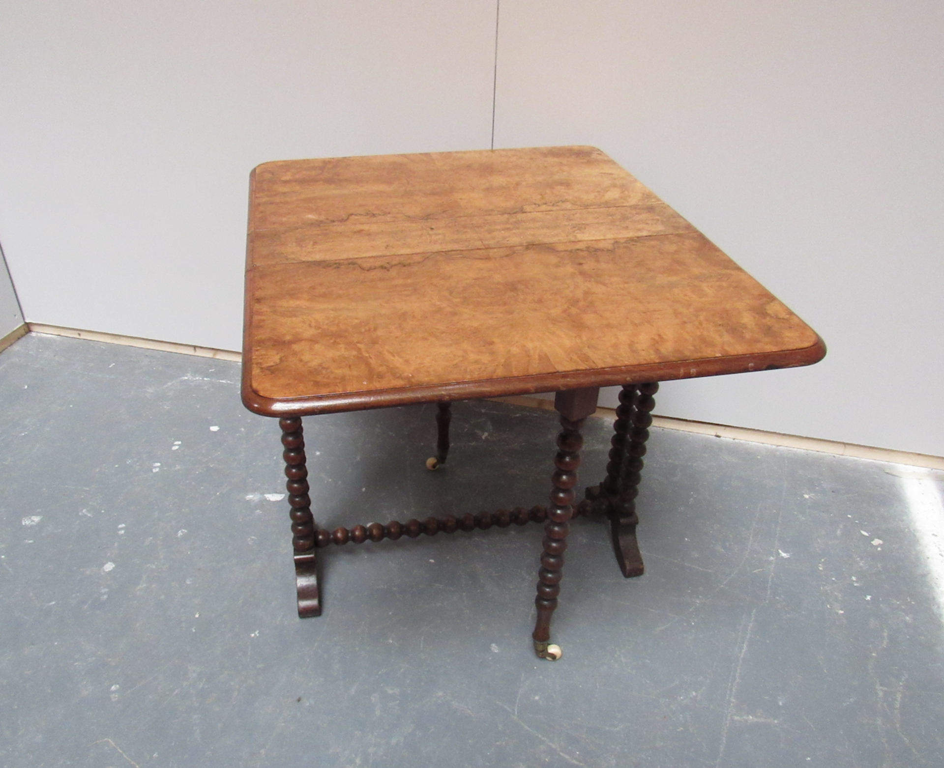 Small Burr Walnut Sutherland Table With Bobbin Legs