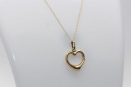 9ct Yellow Gold Necklace and Heart Shaped Pendent