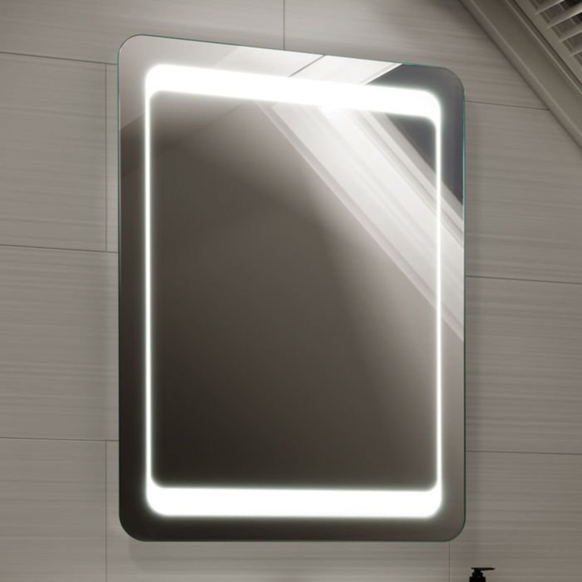 (Y57) 800x600mm Quasar Illuminated LED Mirror. RRP £349.99. Energy efficient LED lighting with - Image 2 of 9