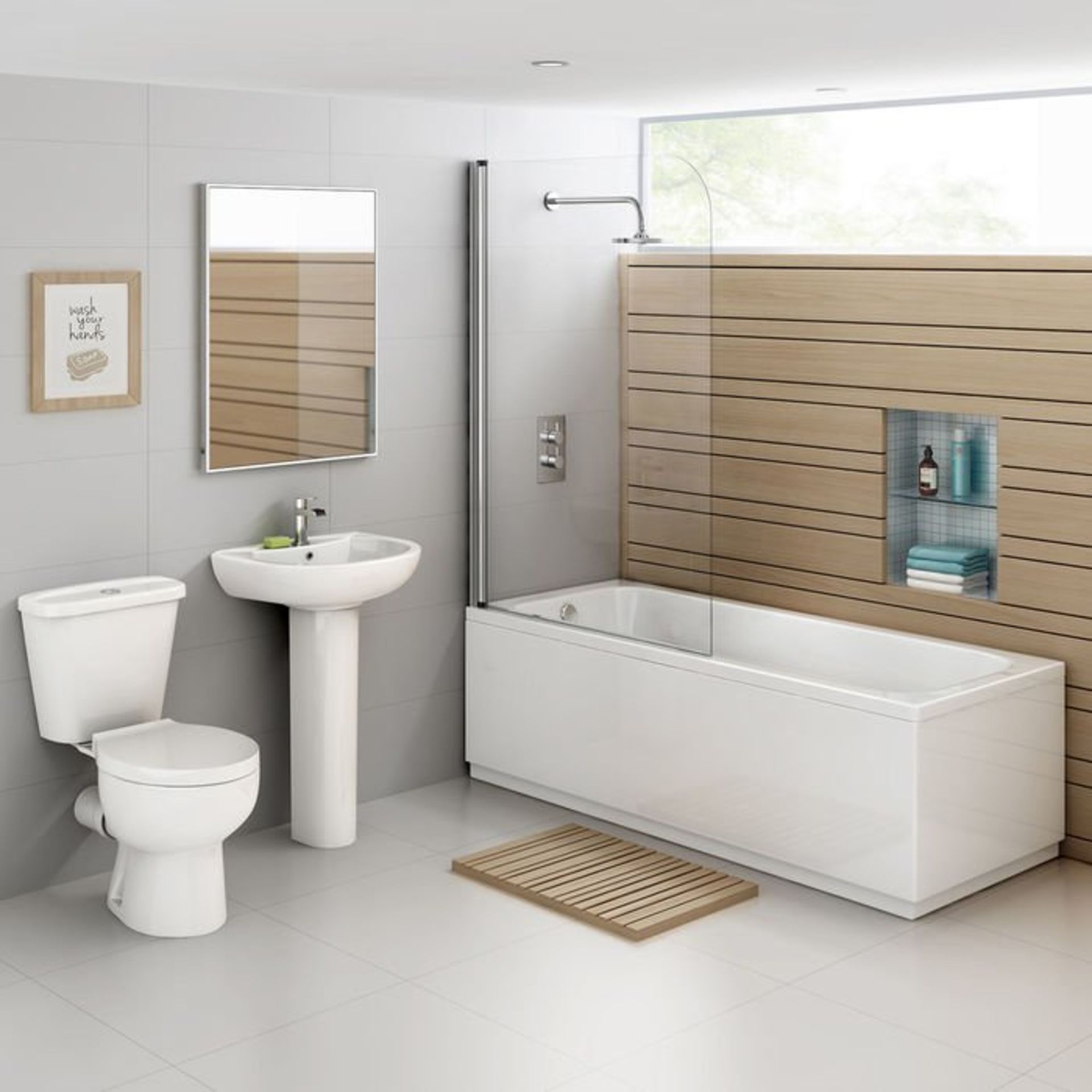 (Y81) 1000mm - 4mm - Straight Bath Screen. RRP £149.99. A great addition to your shower bath 4mm